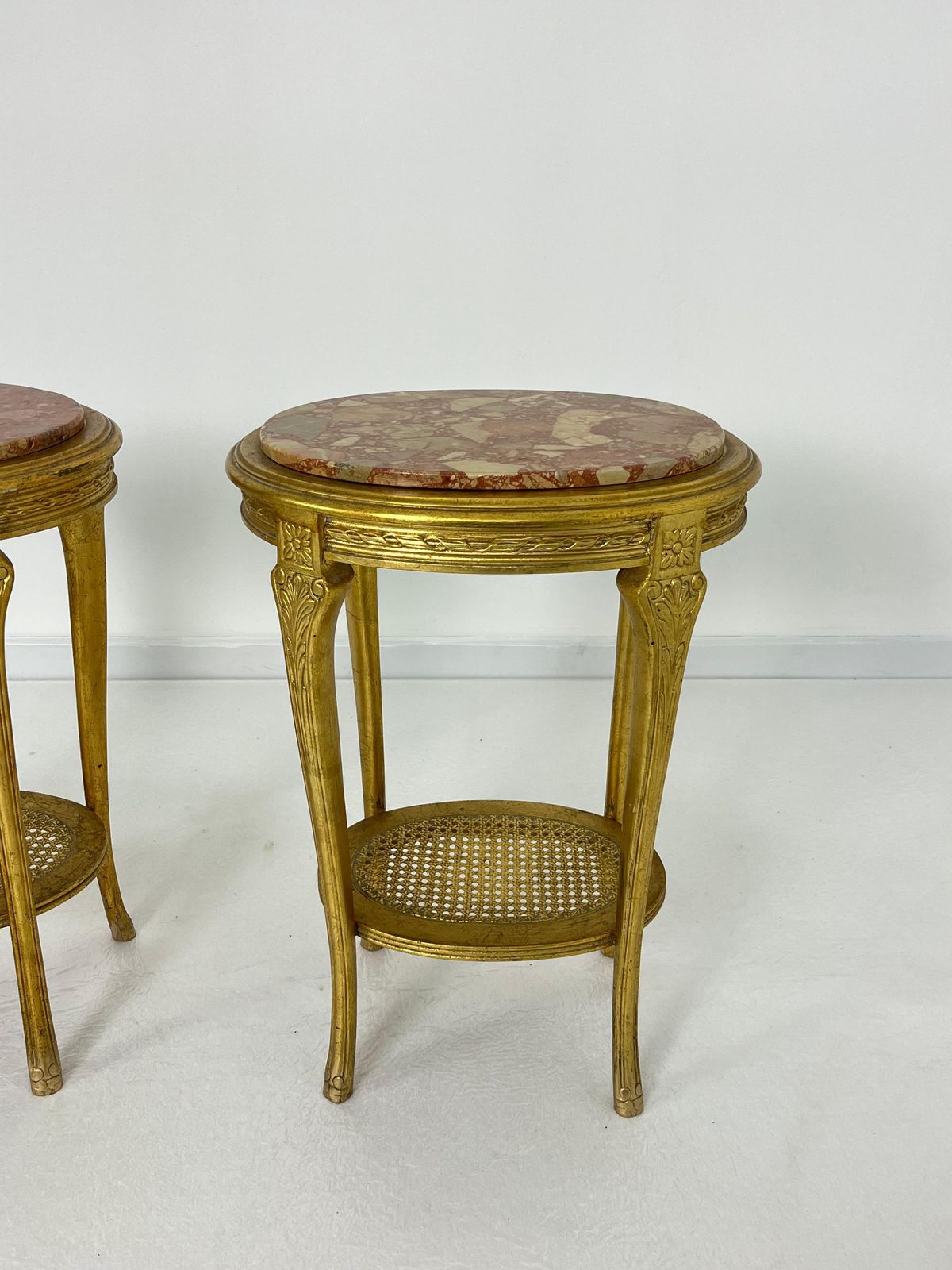 Set Of 2 Oval Italian Mid Century Nightstands, 1960s. photo 1371.0