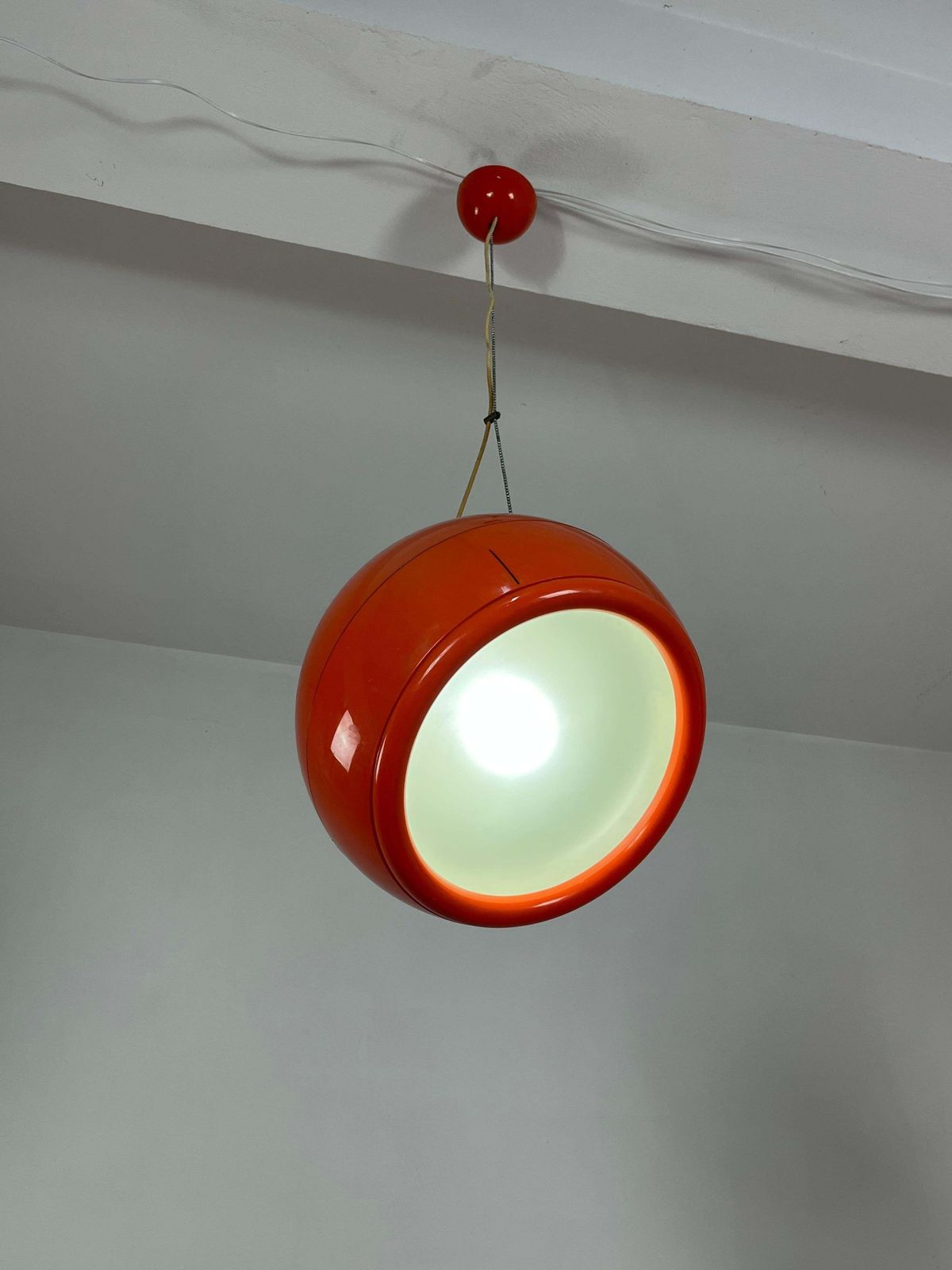 photo furniture Set Of 2 Adjustable Lamps "Pallade" Artemide By Tetrarch, 1970s