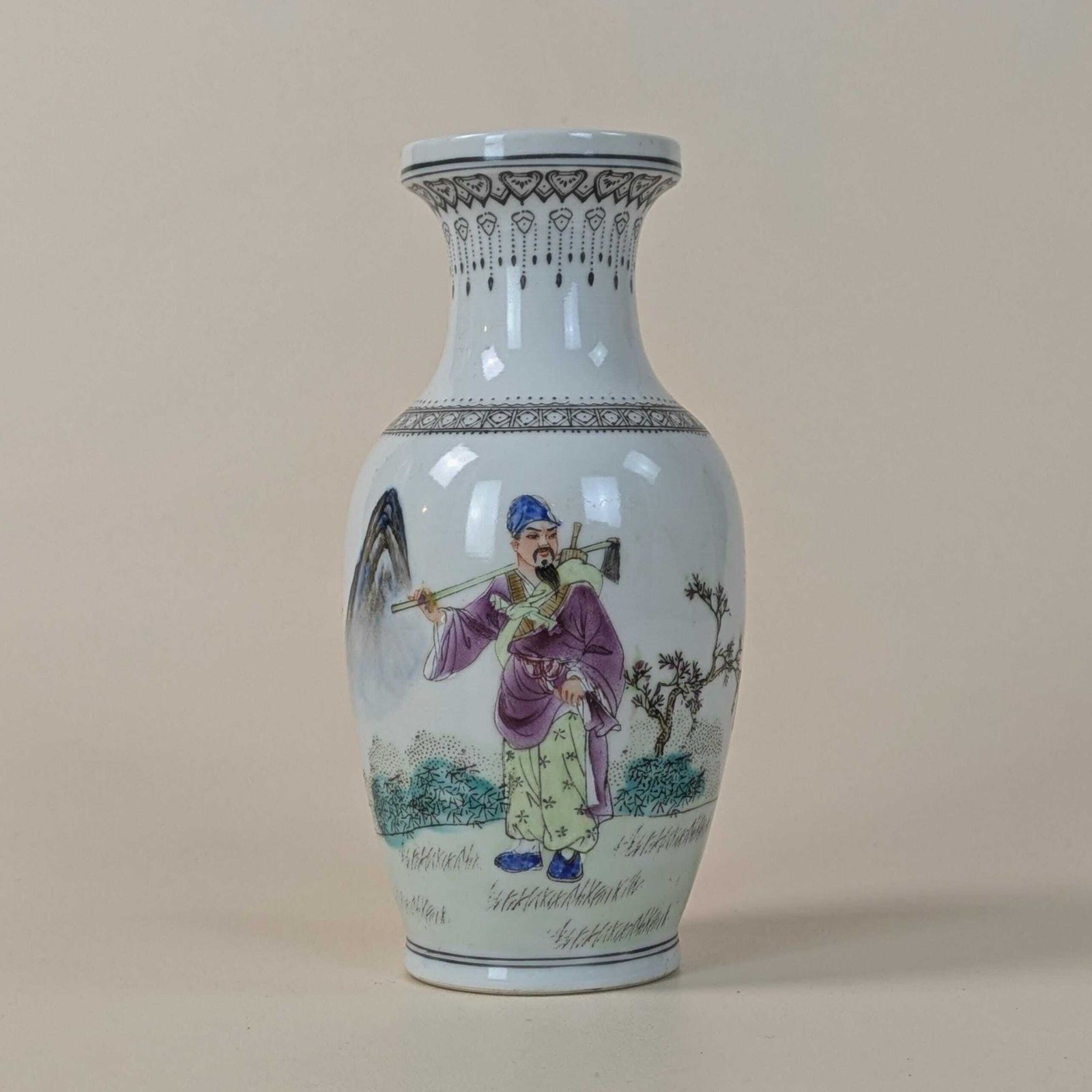 20th Century Proc Peoples Republic Of China 1970s 1980s Chinese Jingdezhen Porcelain Vase