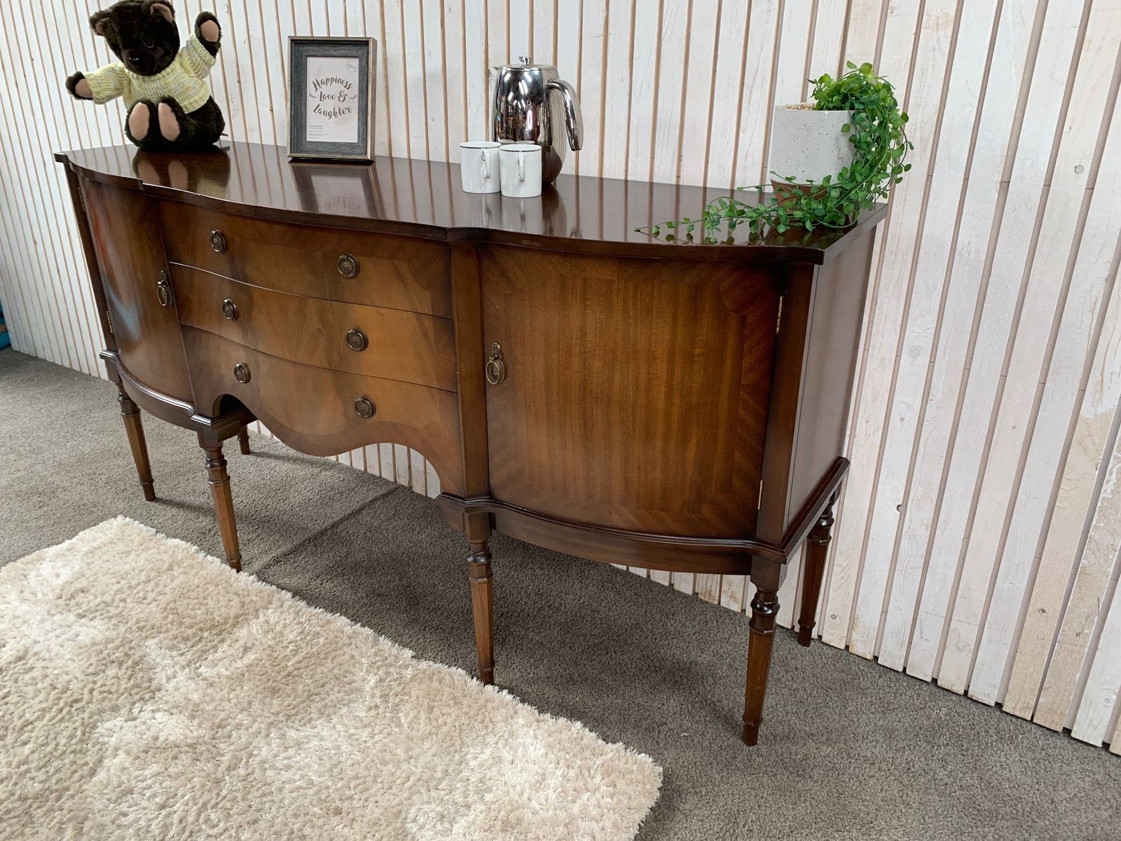 Vintage Strongbow Serpantine Sideboard With 3 Drawers And 2 Doors. photo vinterior