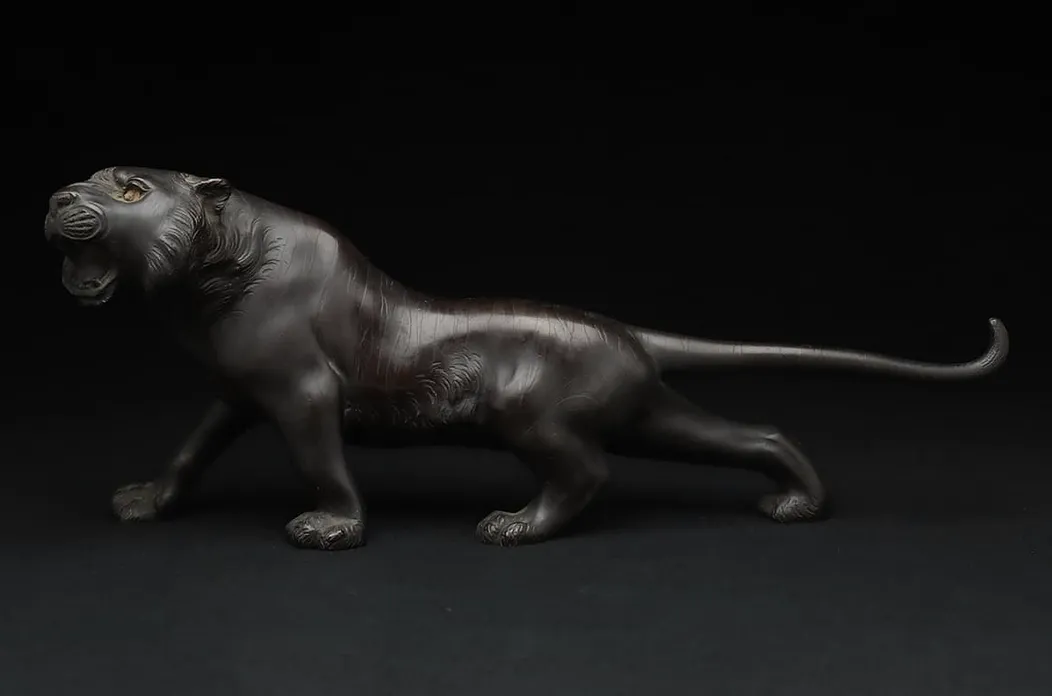 Fine Japanese Meiji (Late 19thc) Bronze Tiger