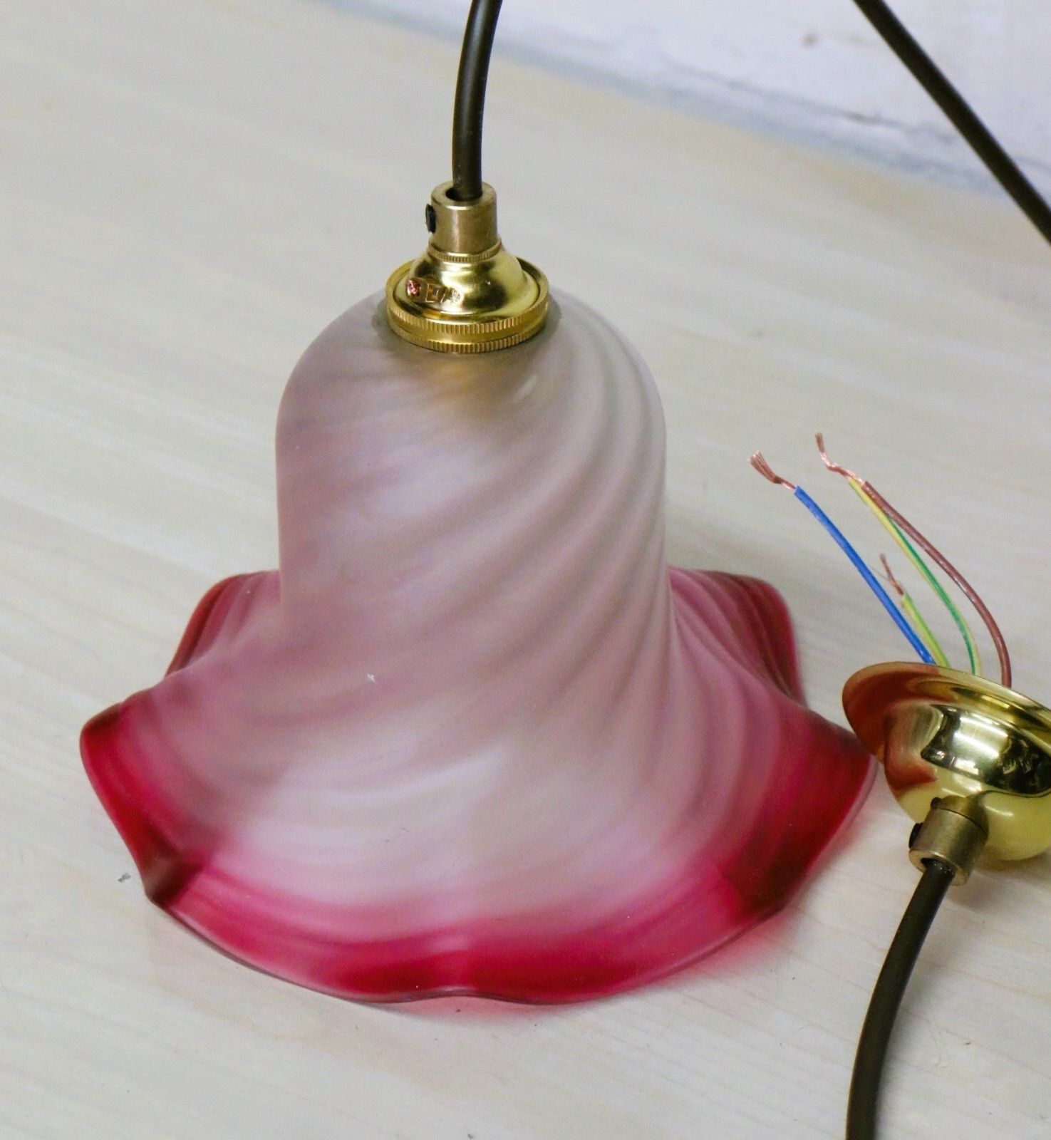 Ceiling Light Small Antique Swirled Cranberry Glass Pendant Frosted Coloured Rim photo vinterior
