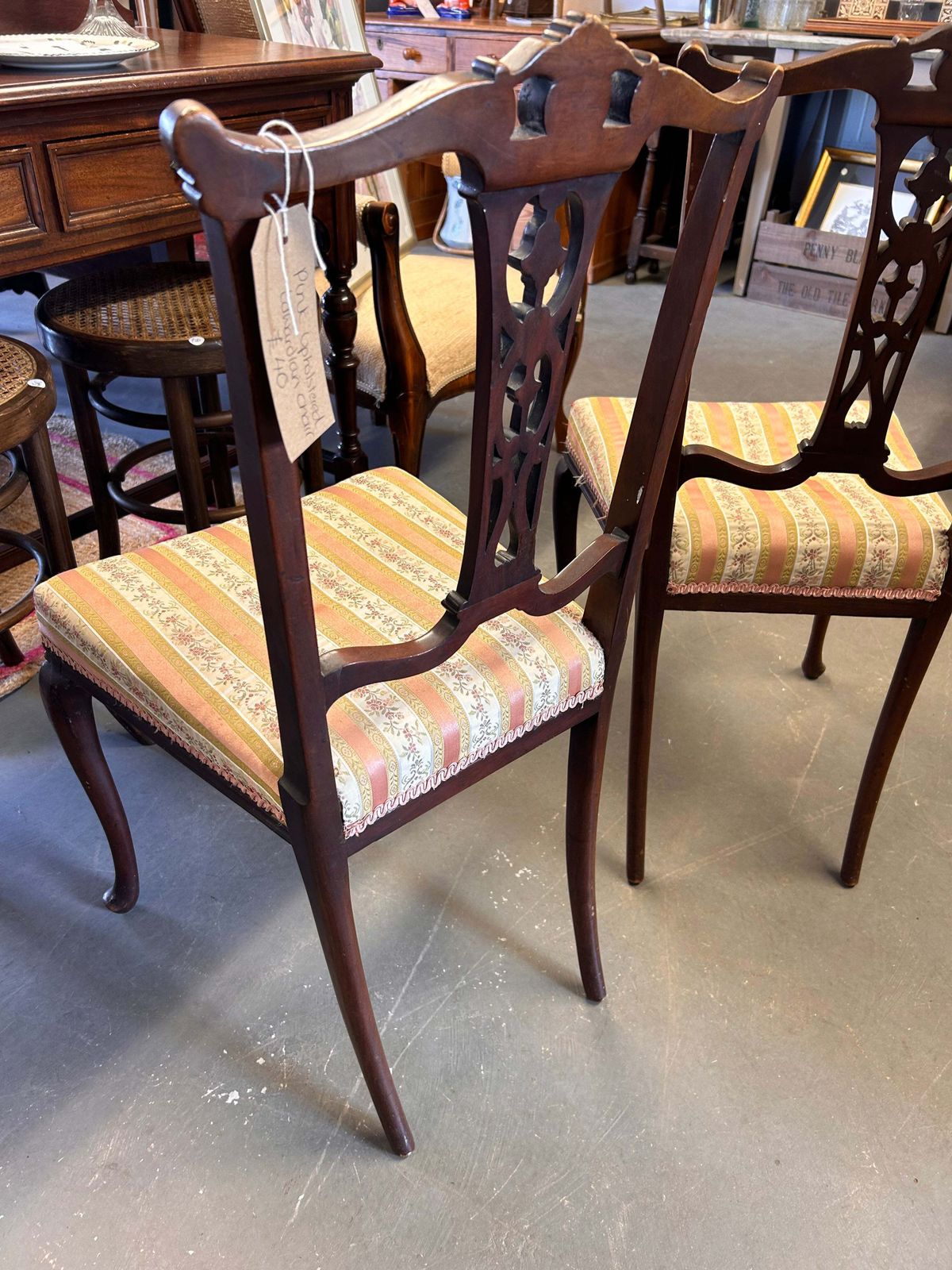 A Pair Of Pretty Pink Fabric Carved Wood Edwardian Chairs photo vinterior