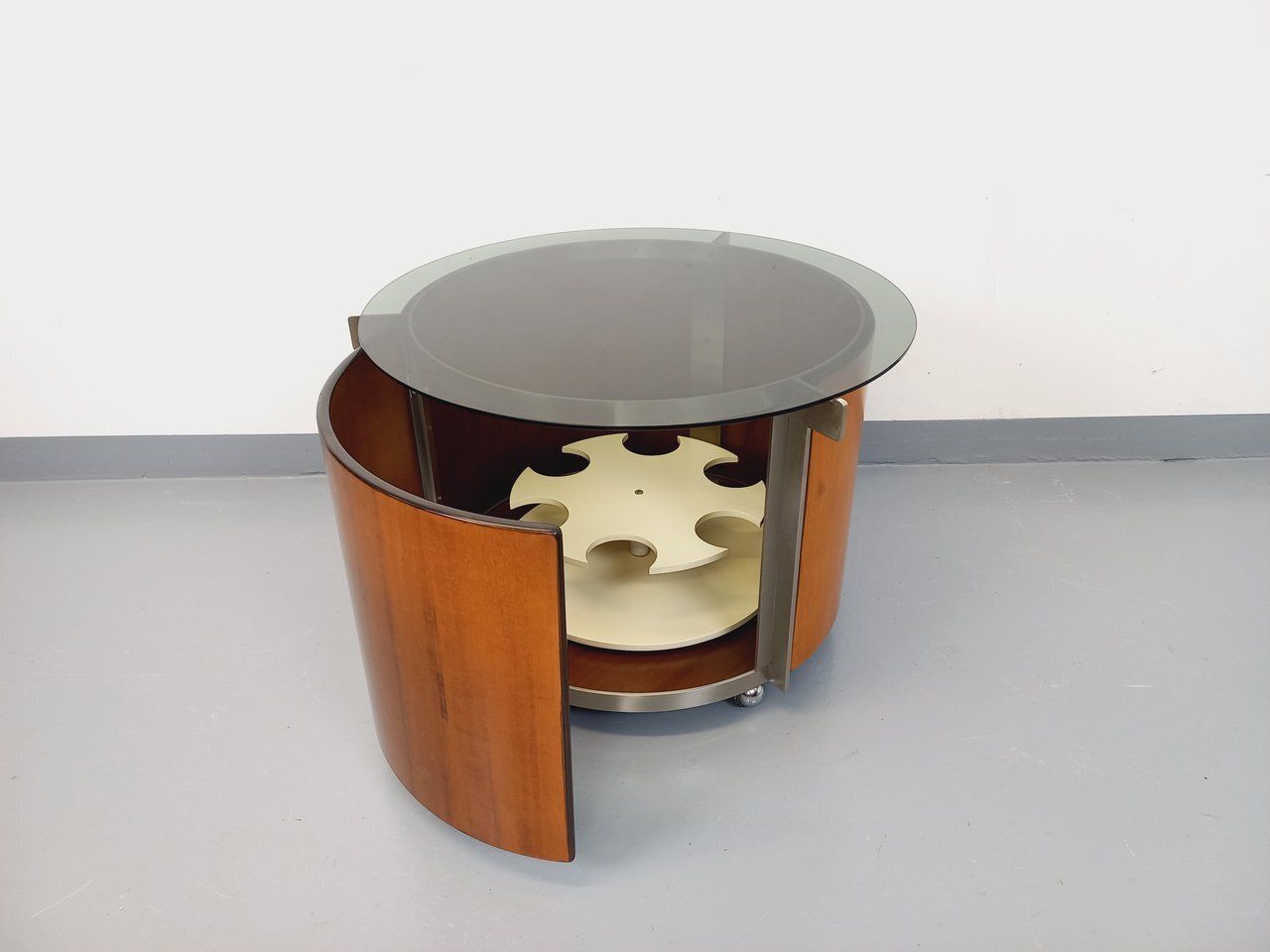 Round Coffee Table With Swivel Bar By Eugenio Gerli For Tecno In Teak