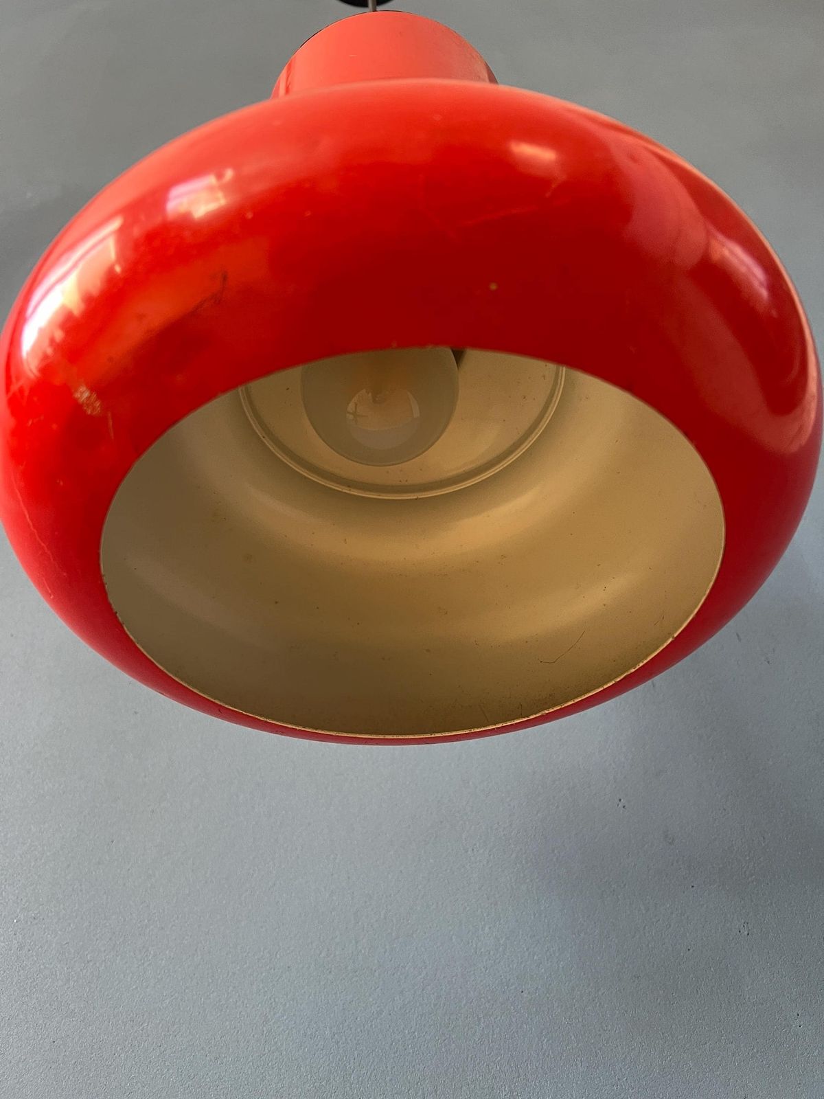 Vintage Rood Space Age Kegelvormige Hanglamp photo vintage
