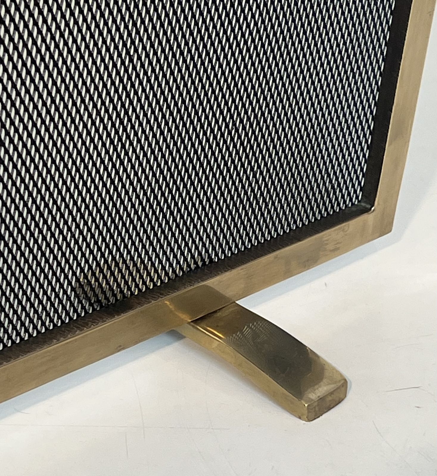 Brass And Mesh Fire Screen, 1970s photo vintage