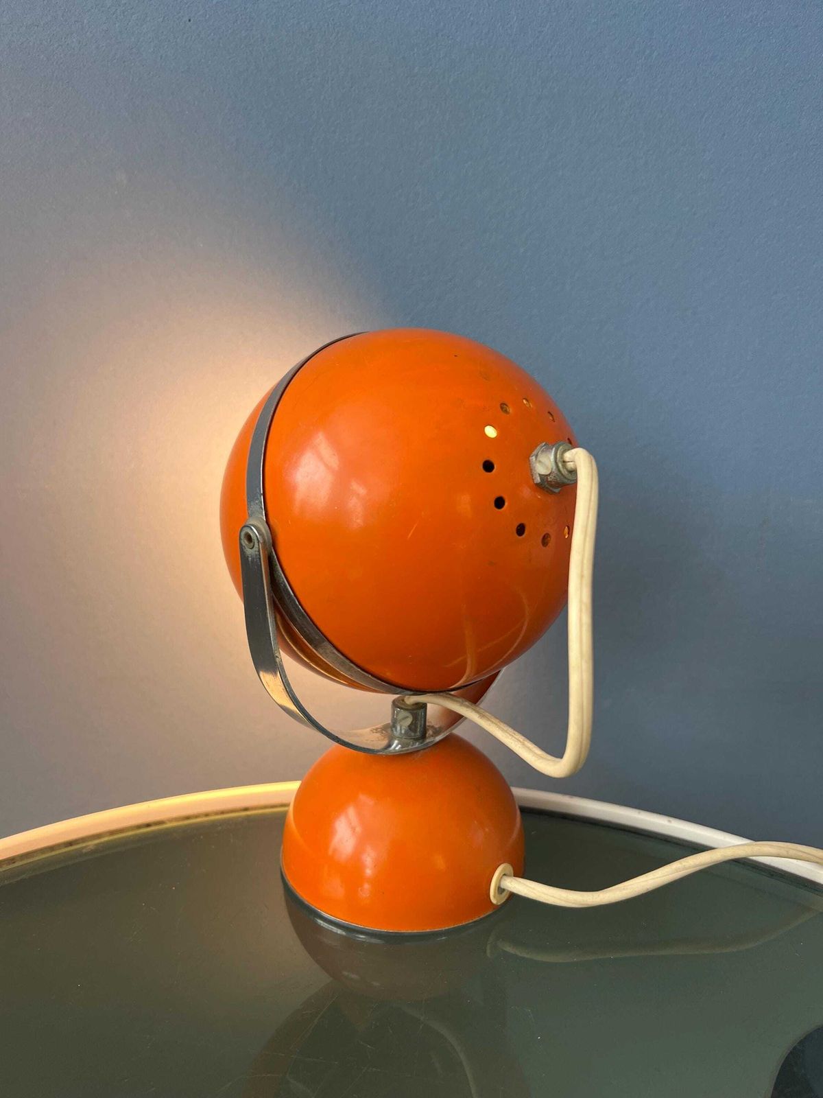 Orange Mid Century Space Age Eyeball Table Lamp photo 172.0