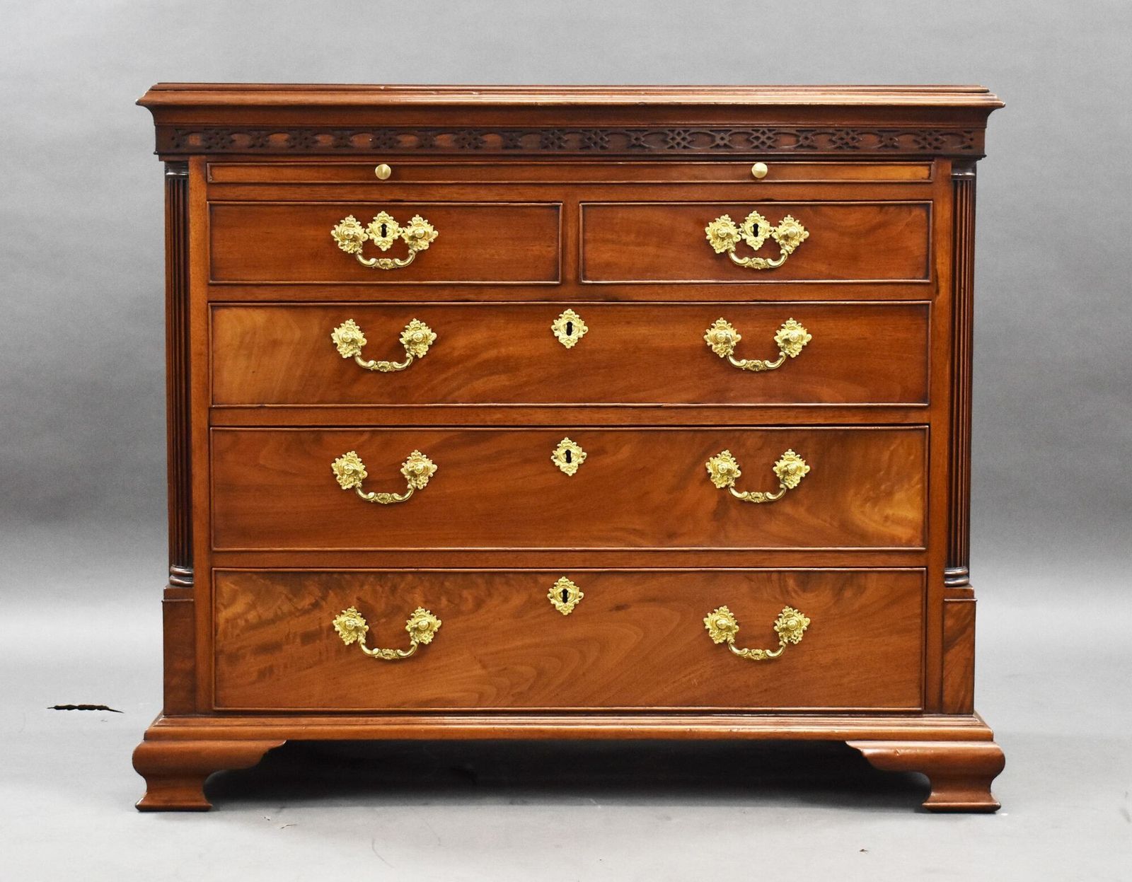 George III Walnut Chest Of Drawers photo furniture