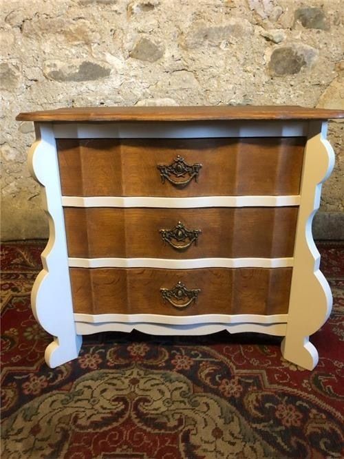 Vintage Chest Of Drawers. 0230