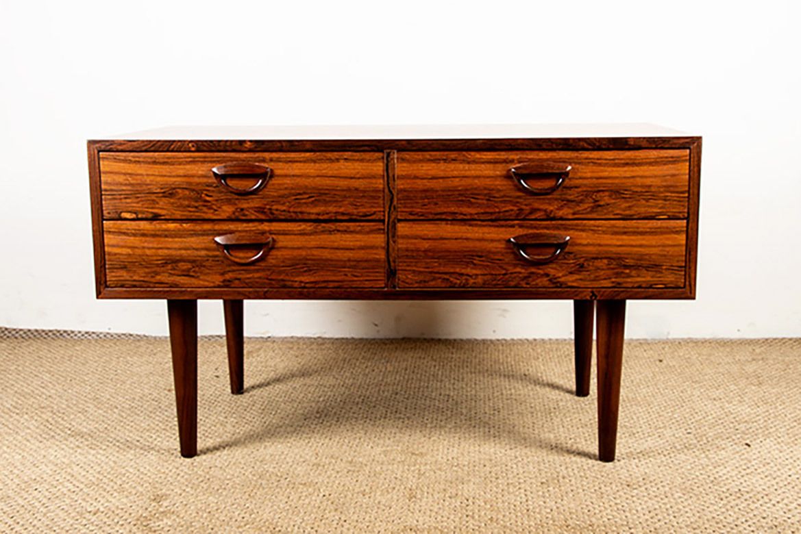 Commode danoise en palissandre par Kai Kristiansen pour Feldballe Møbelfabrik 1960.