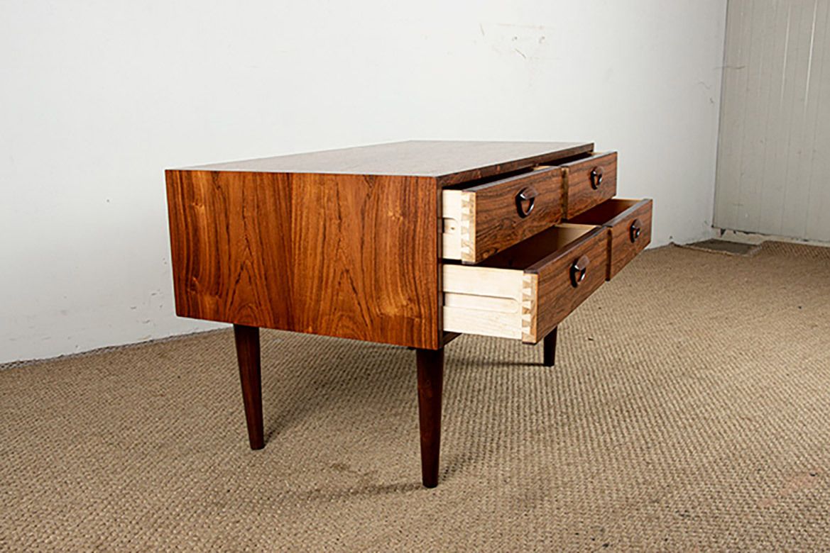 photo for sale Commode danoise en palissandre par Kai Kristiansen pour Feldballe Møbelfabrik 1960.
