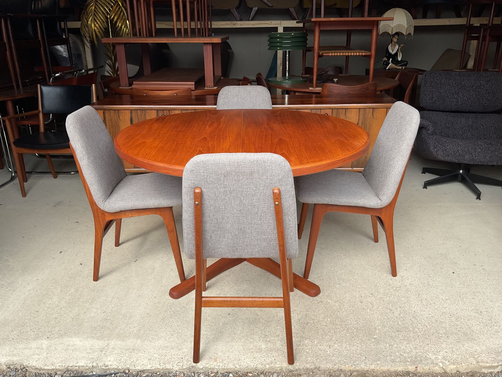 photo vintage Dining Chairs Designed By Greaves & Thomas For Schreiber, 1960s, Set Of 4