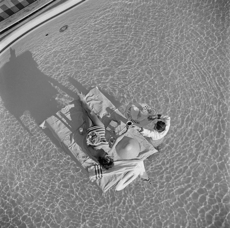 Slim Aarons 'Las Vegas Luxury' Unframed Archival Pigment Print