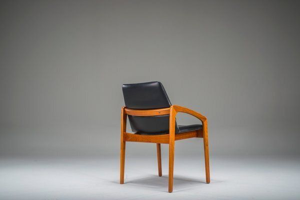 Mid Century Model 23 Dining Chair By Henning Kjærnulf For Korup Stolefabrik, 1960s photo vintage