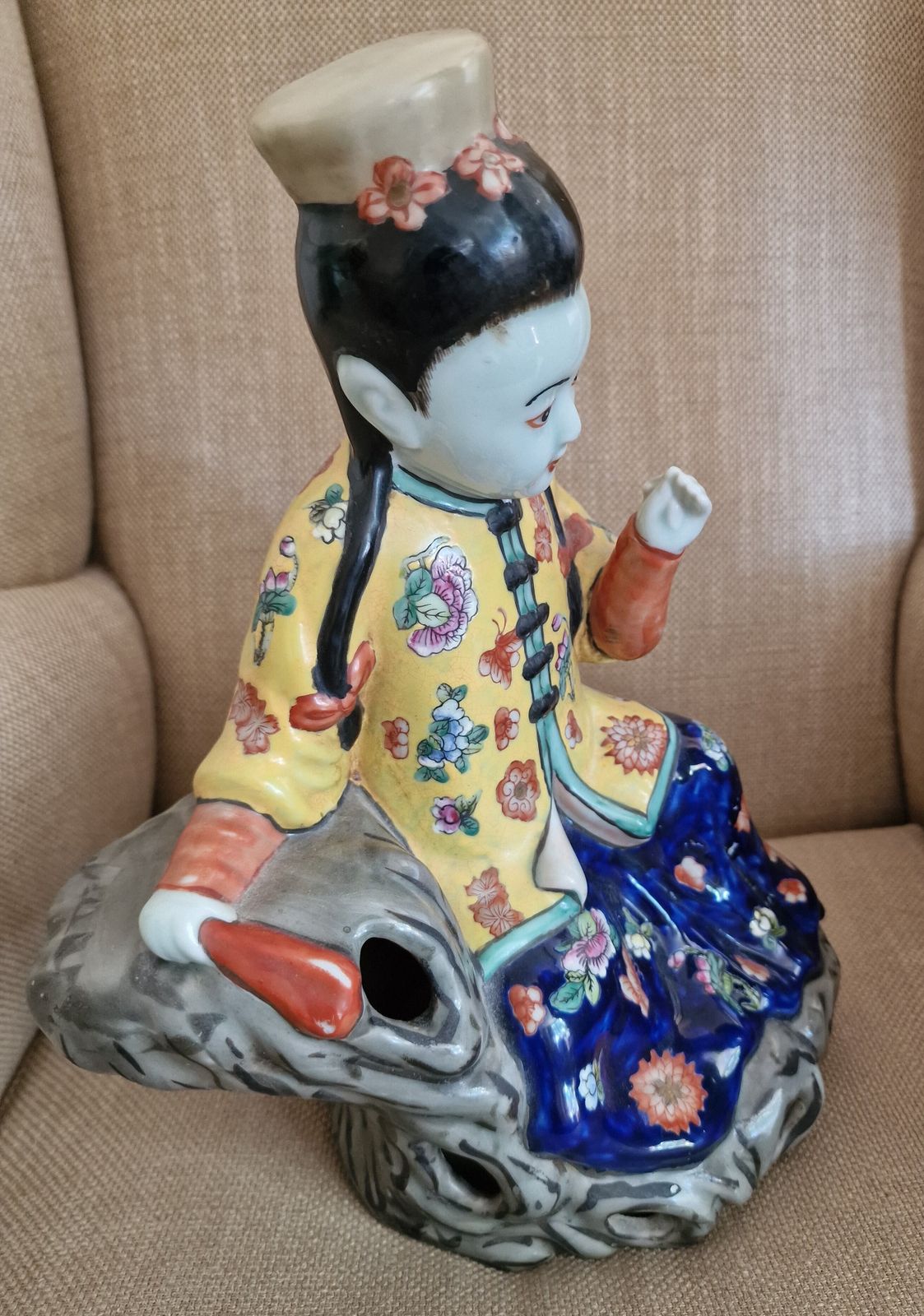 Large Chinese Porcelain Figurine Pair – Hand Painted – Mid Century Republic Style – 40cm – Mint Condition”