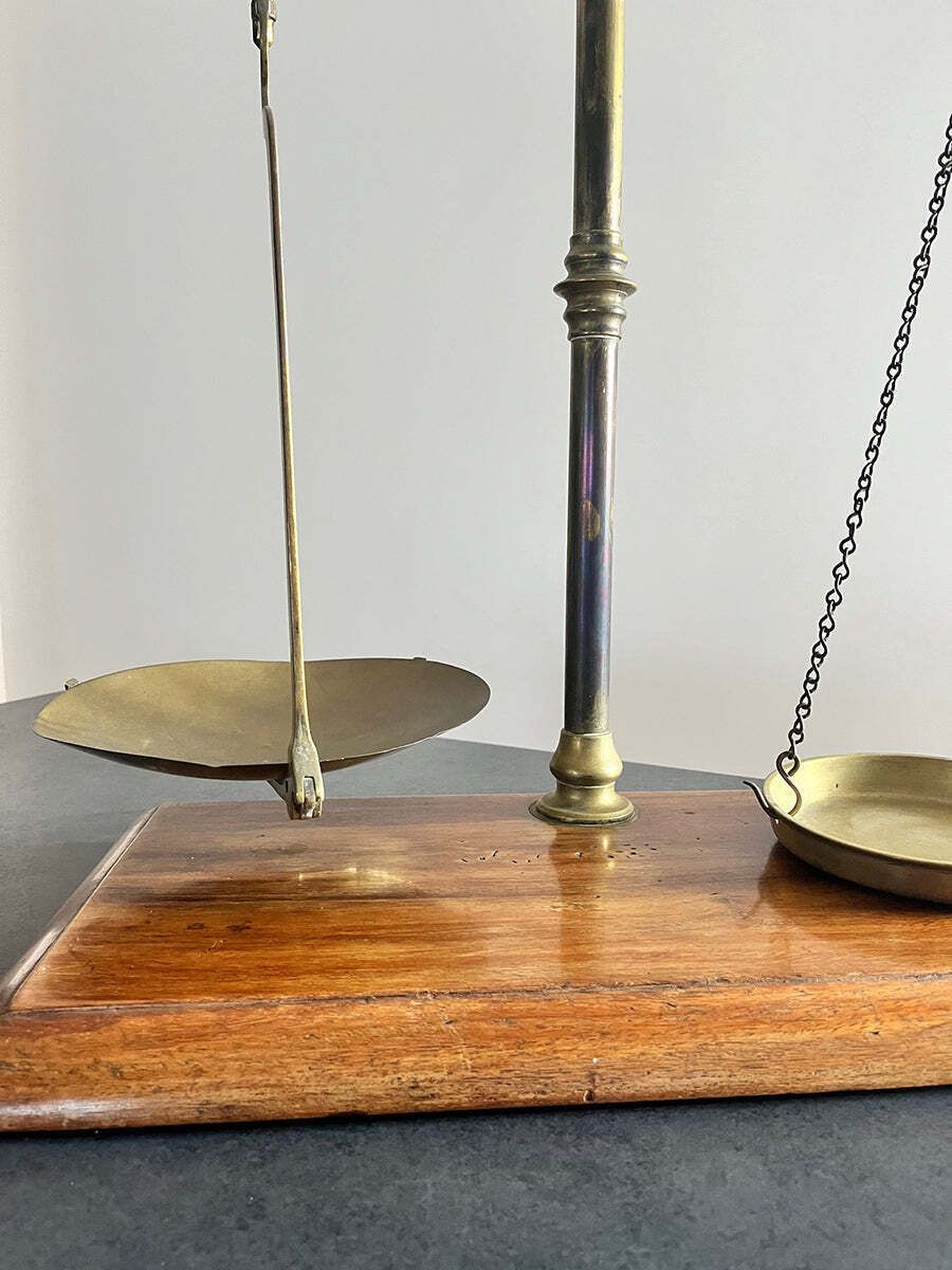 French Tea Scale '900 In Brass And Wood  Antiques photo furniture