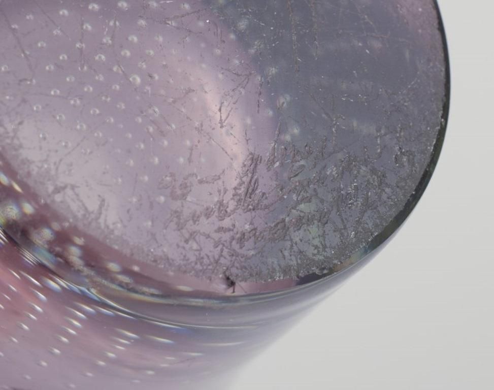Gunnel Nyman For Nuutajärvi Notsjö. Modernist Finnish Art Glass Vase. photo vinterior