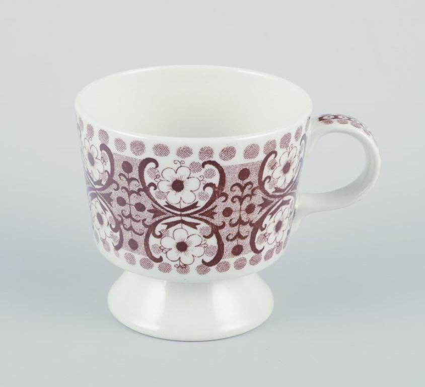 Raija Uosikkinen, Arabia. Five ‘Ali’ Coffee Cups & Saucers, Sugar Bowl, Creamer. photo 301.0