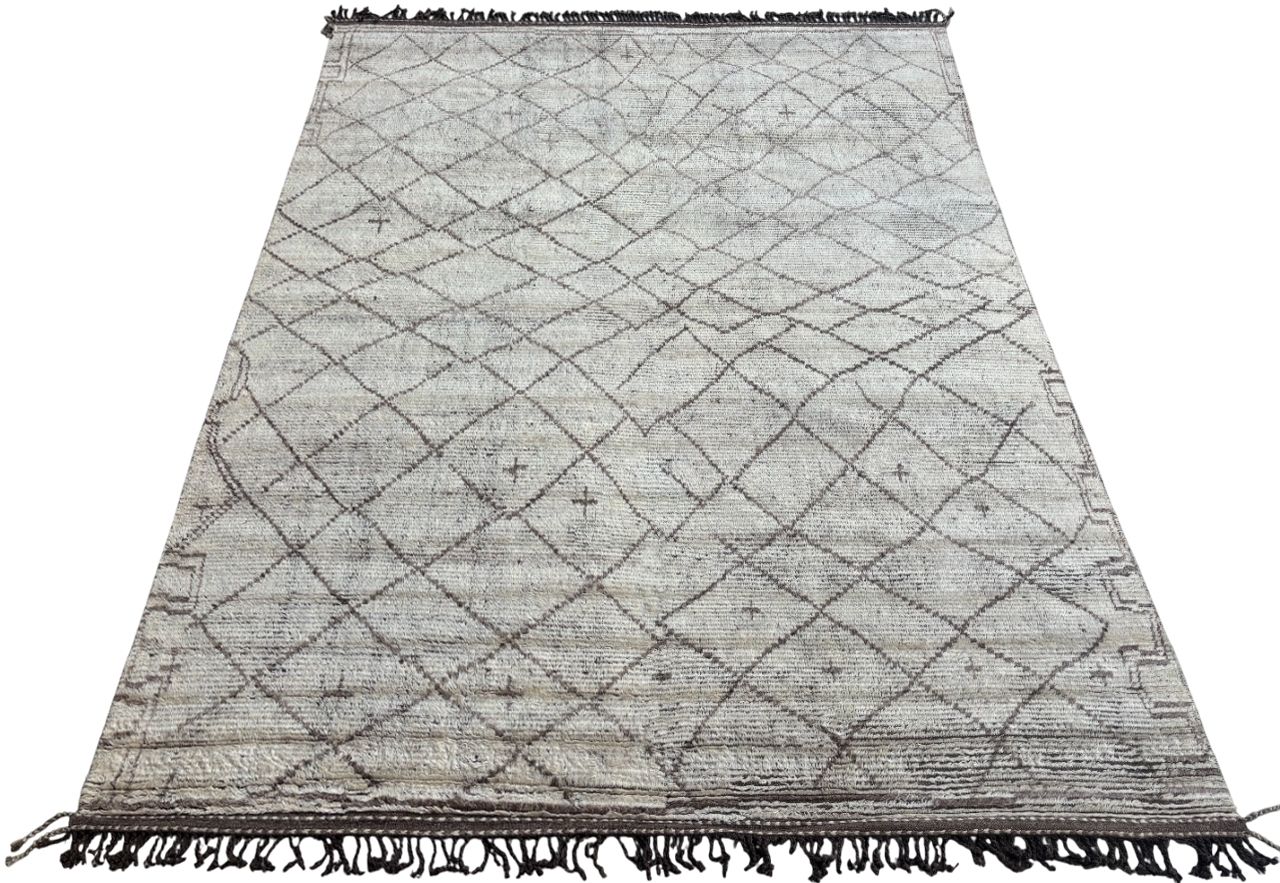 275x365 Cm Hand Knotted Moroccan Design Rug. Vintage Beni Ourain Carpet. 100% Natural Wool photo furniture