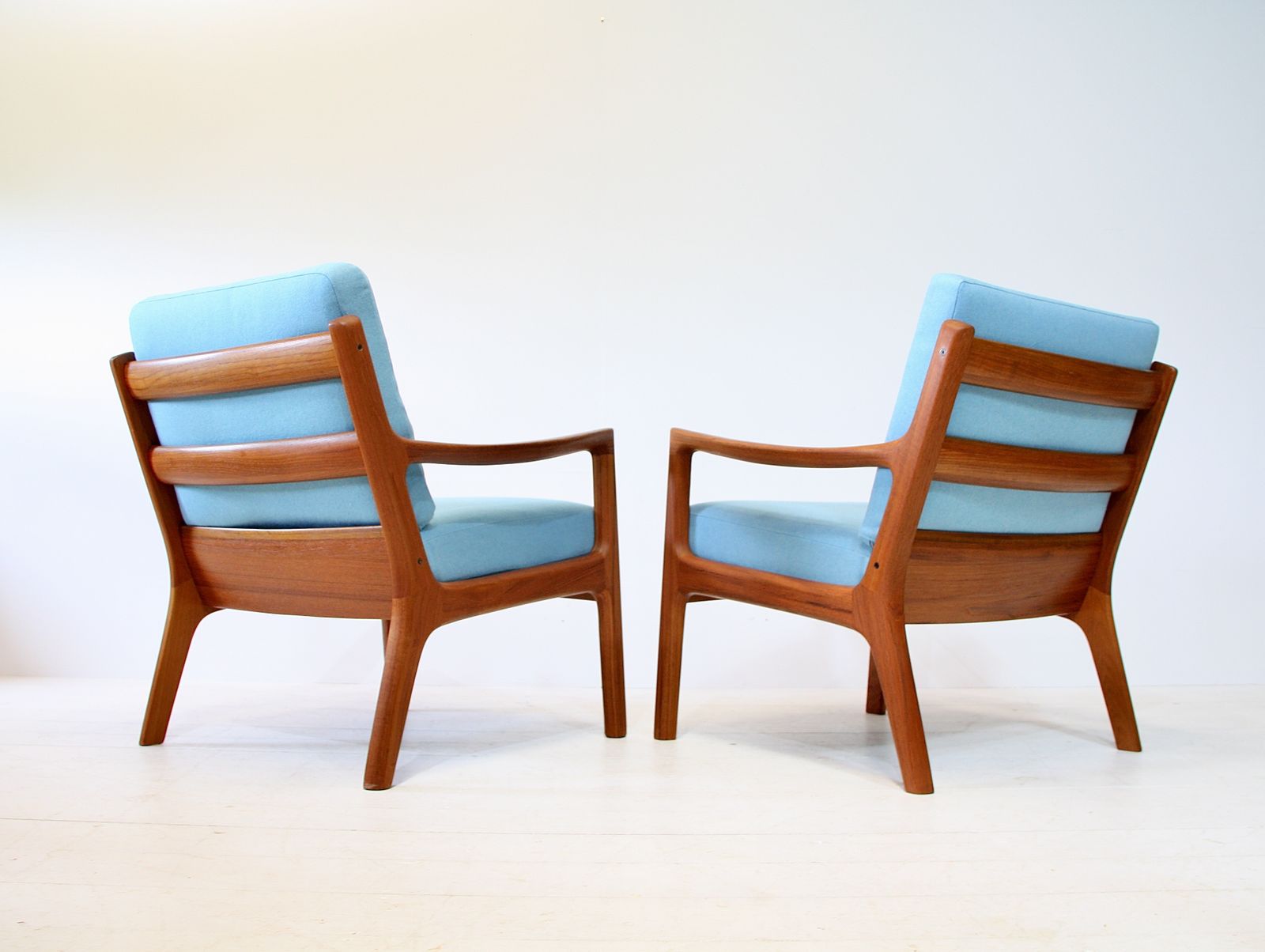 2 Ole Wanscher Senator Armchairs For France & Son Fd166   Teak Blue