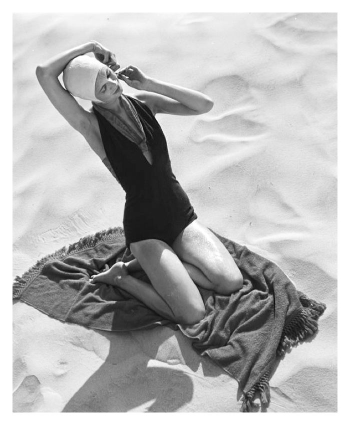 Toni Frissell 'Girl On The Beach' Unframed Archival Pigment Print photo furniture