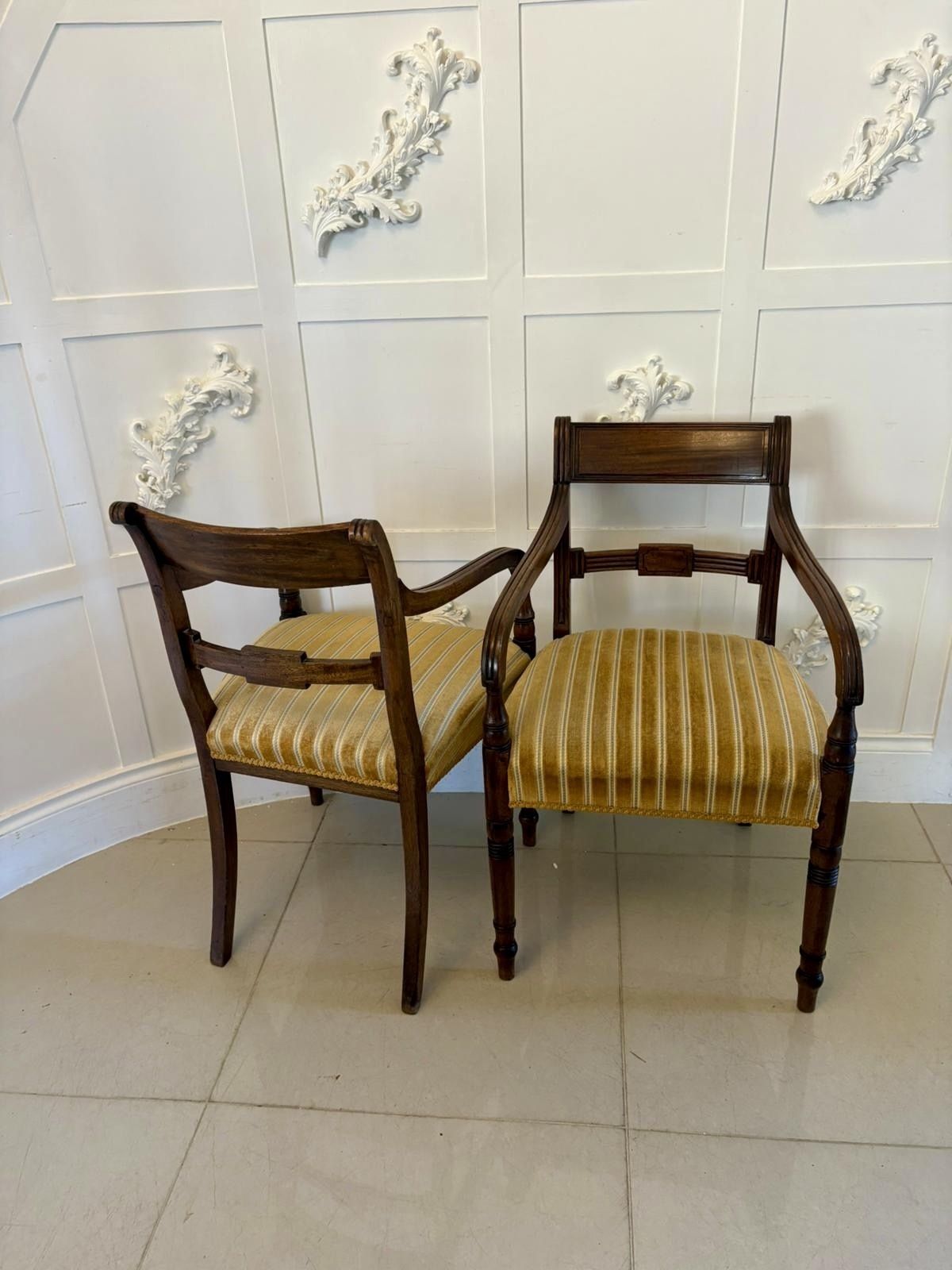 photo furniture Pair Of Antique 19th Century Quality Mahogany Desks Chairs