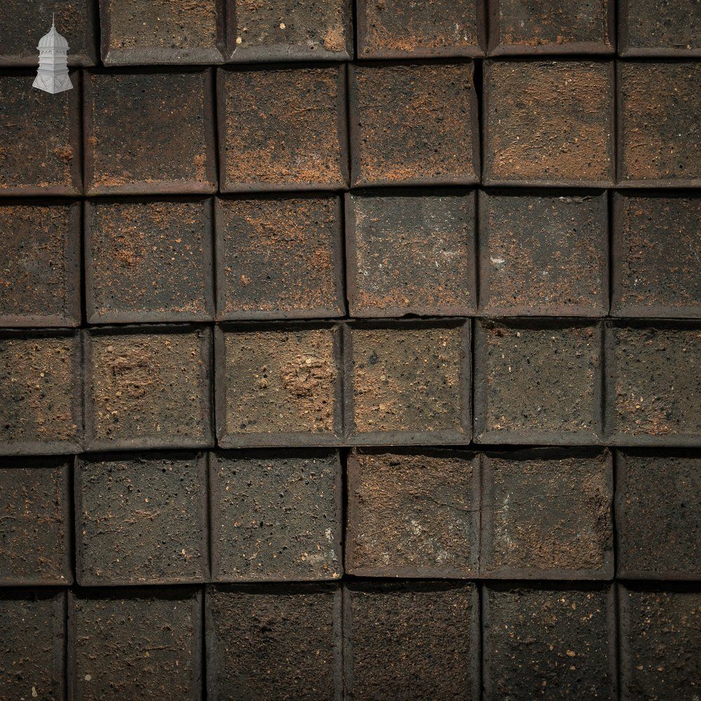 Reclaimed Stable Bricks, 258 Pavers, Worn Face, Staffordshire Blue 2 Block