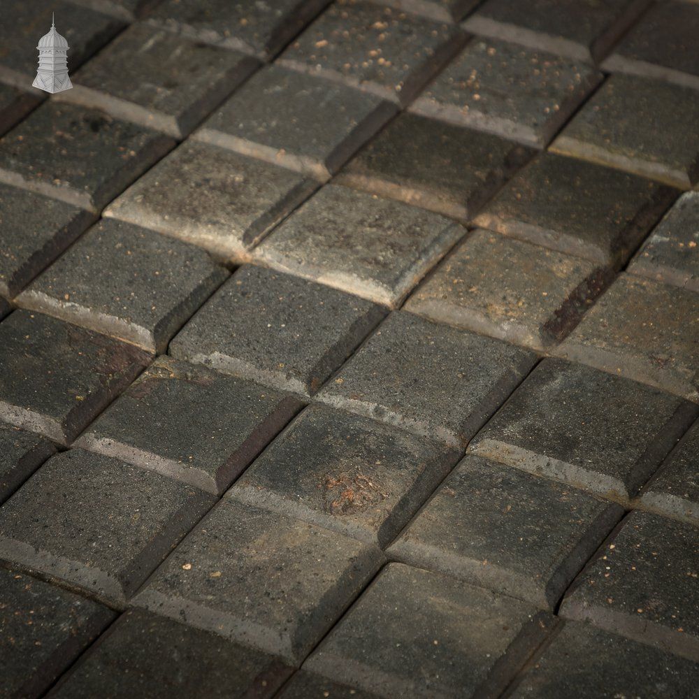 Reclaimed Stable Bricks, Staffordshire Blue 2 Block, 270 Pavers photo vinterior