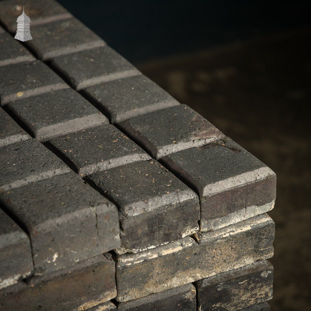 photo vinterior Reclaimed Stable Bricks, Staffordshire Blue 2 Block, 270 Pavers