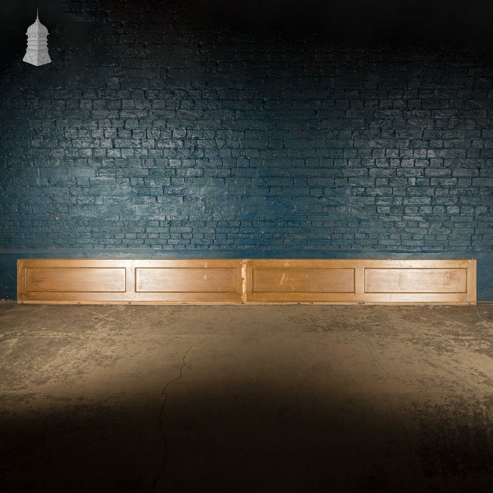 Pine Panelling, Faux Woodgrain, 4 Panel   A Run Of 39m photo 2940.0