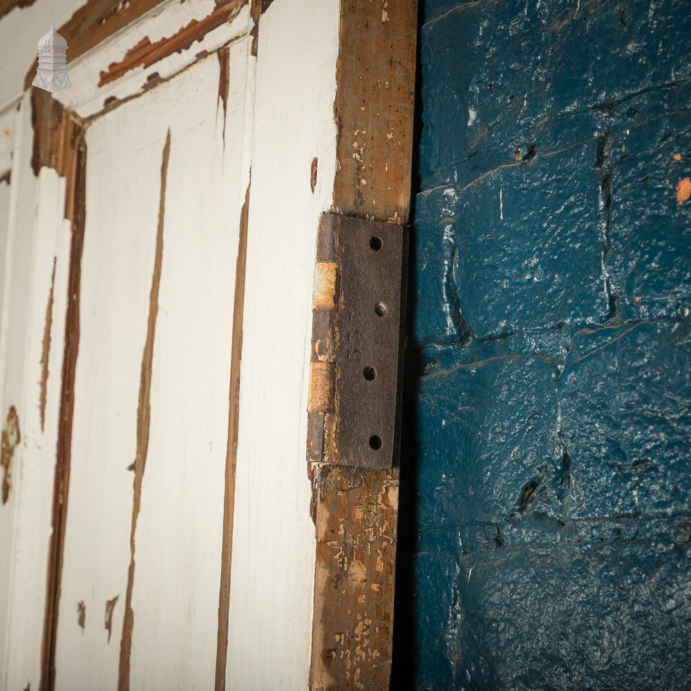 photo buy 6 Panel Door, Faux Woodgrain & Distressed White Paint Finish