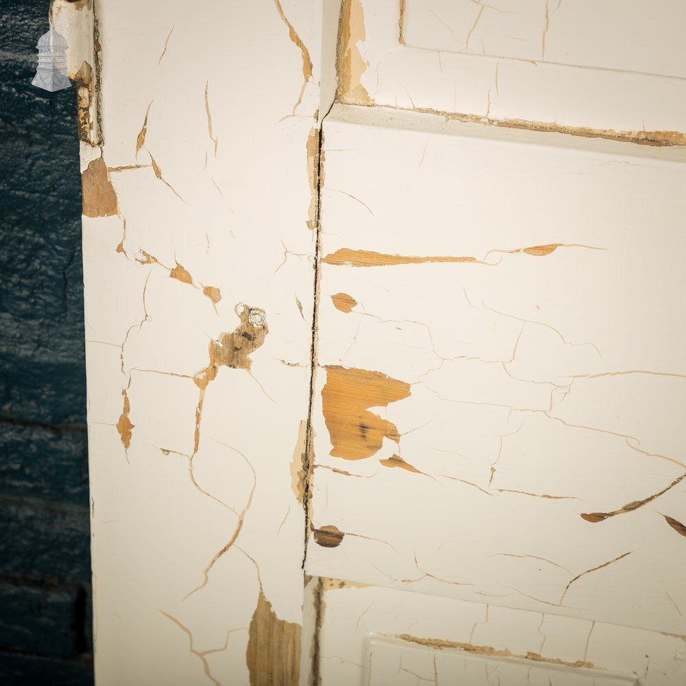 Moulded 4 Panel Door – Worn White Paint, Honey Pot Handles photo buy