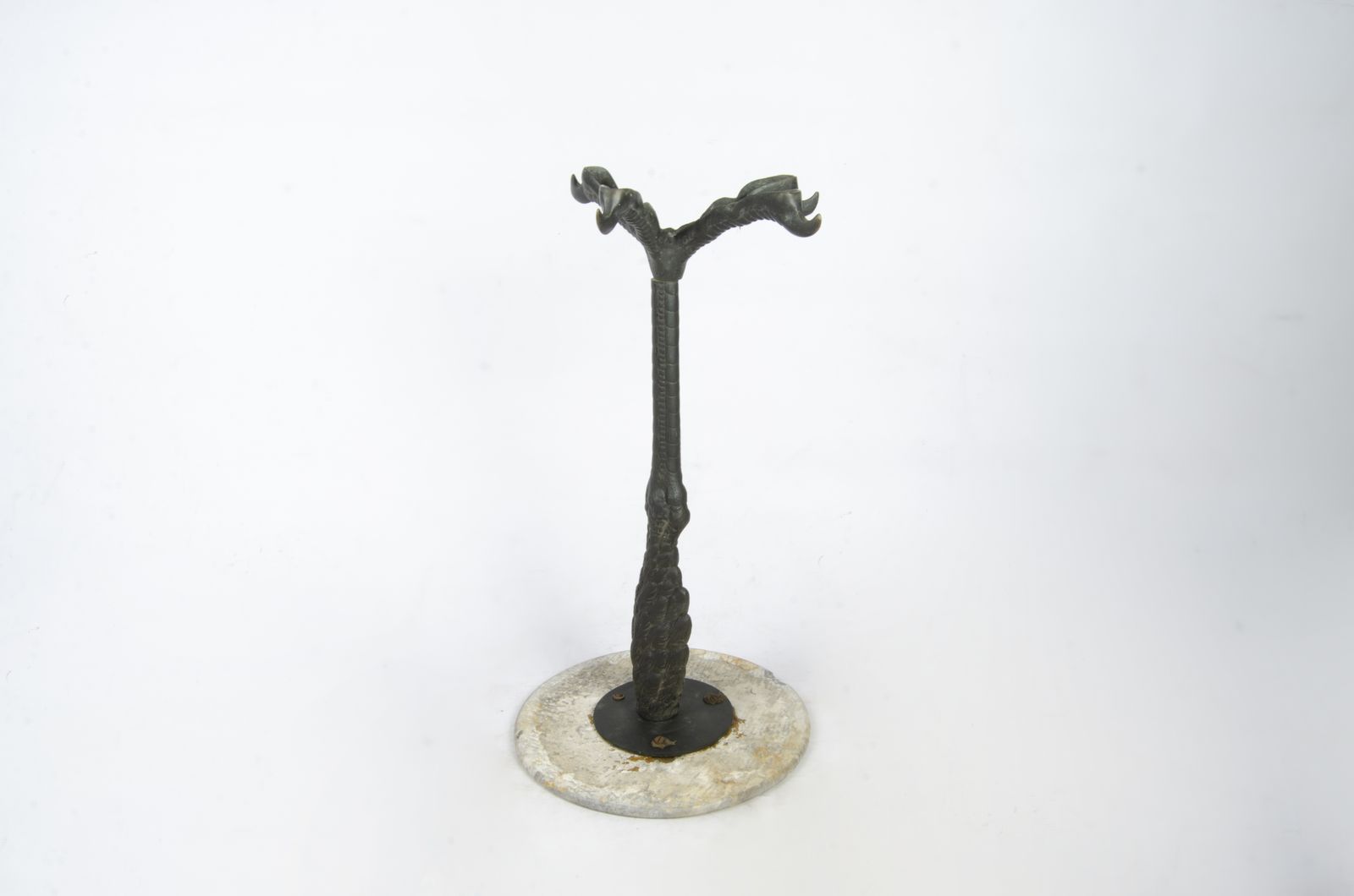 Early 20th Century Art Nouveau French Black Patinated Bronze And Marble Circular Ostrich Leg Shaped Side Table photo 3600.0