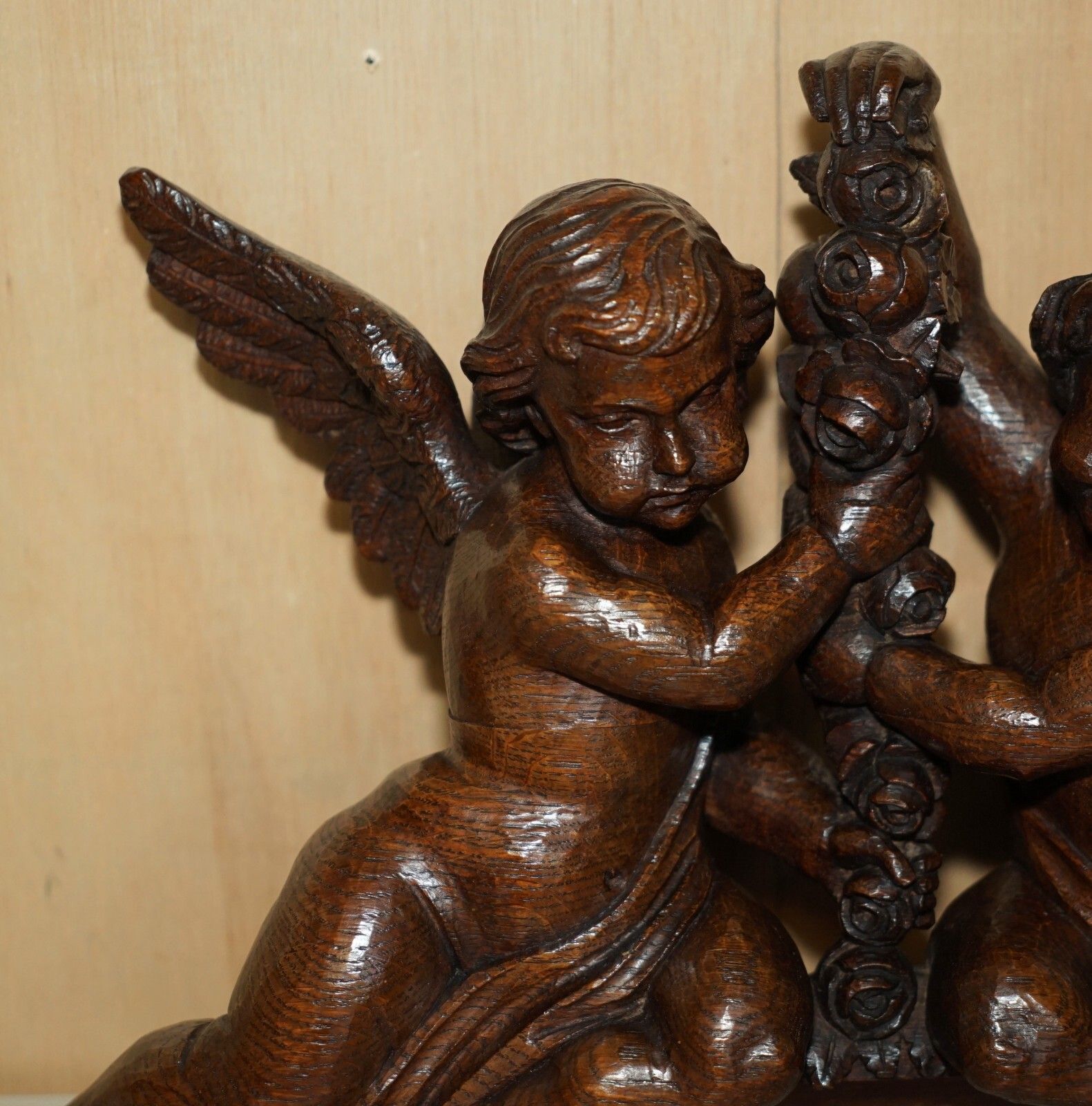Important 17th Century Circa 1680 Oak Carved Surmount Of Cherub Angels &Amp; Flowers photo furniture