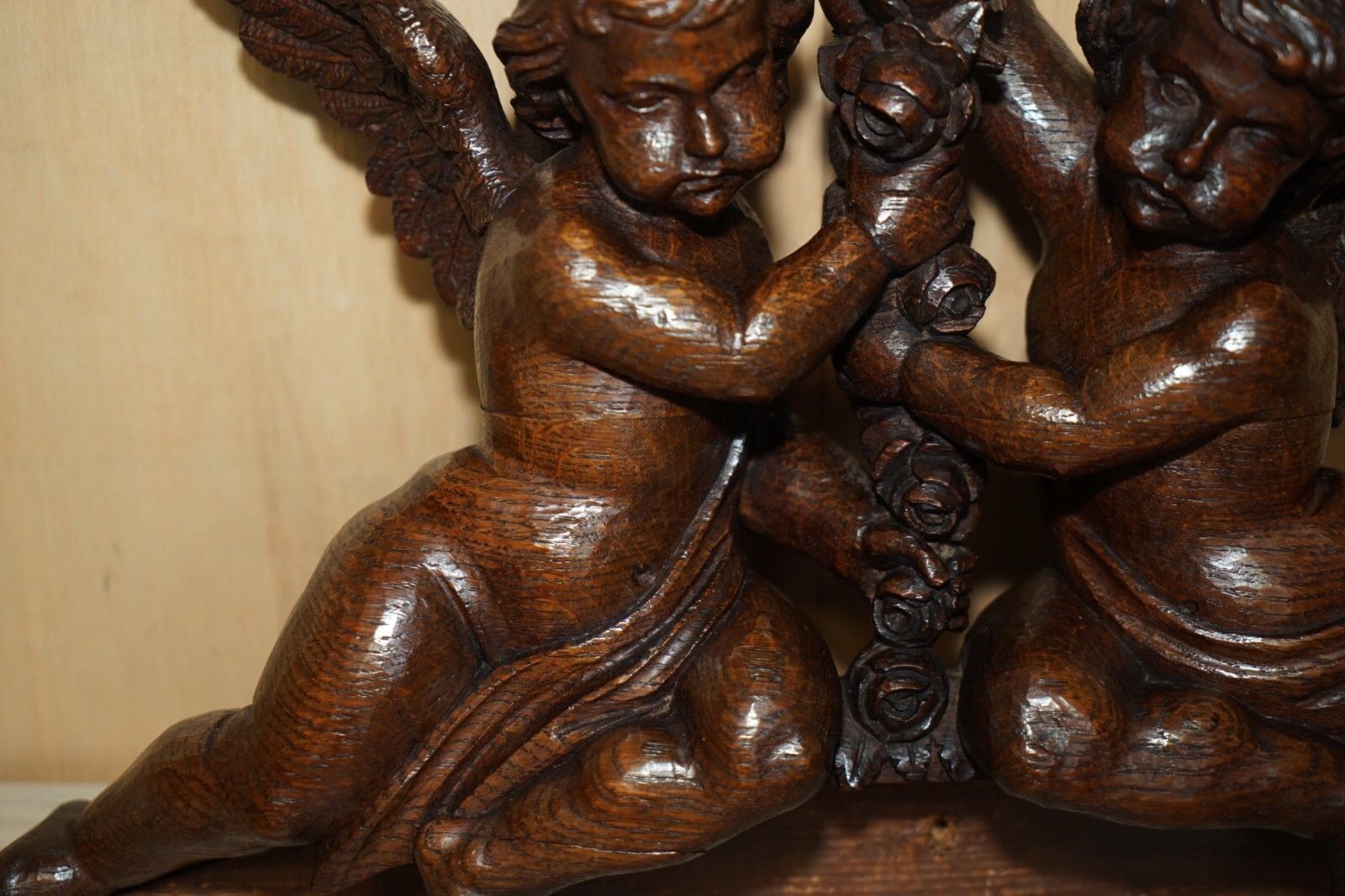 Important 17th Century Circa 1680 Oak Carved Surmount Of Cherub Angels &Amp; Flowers photo Home Decor