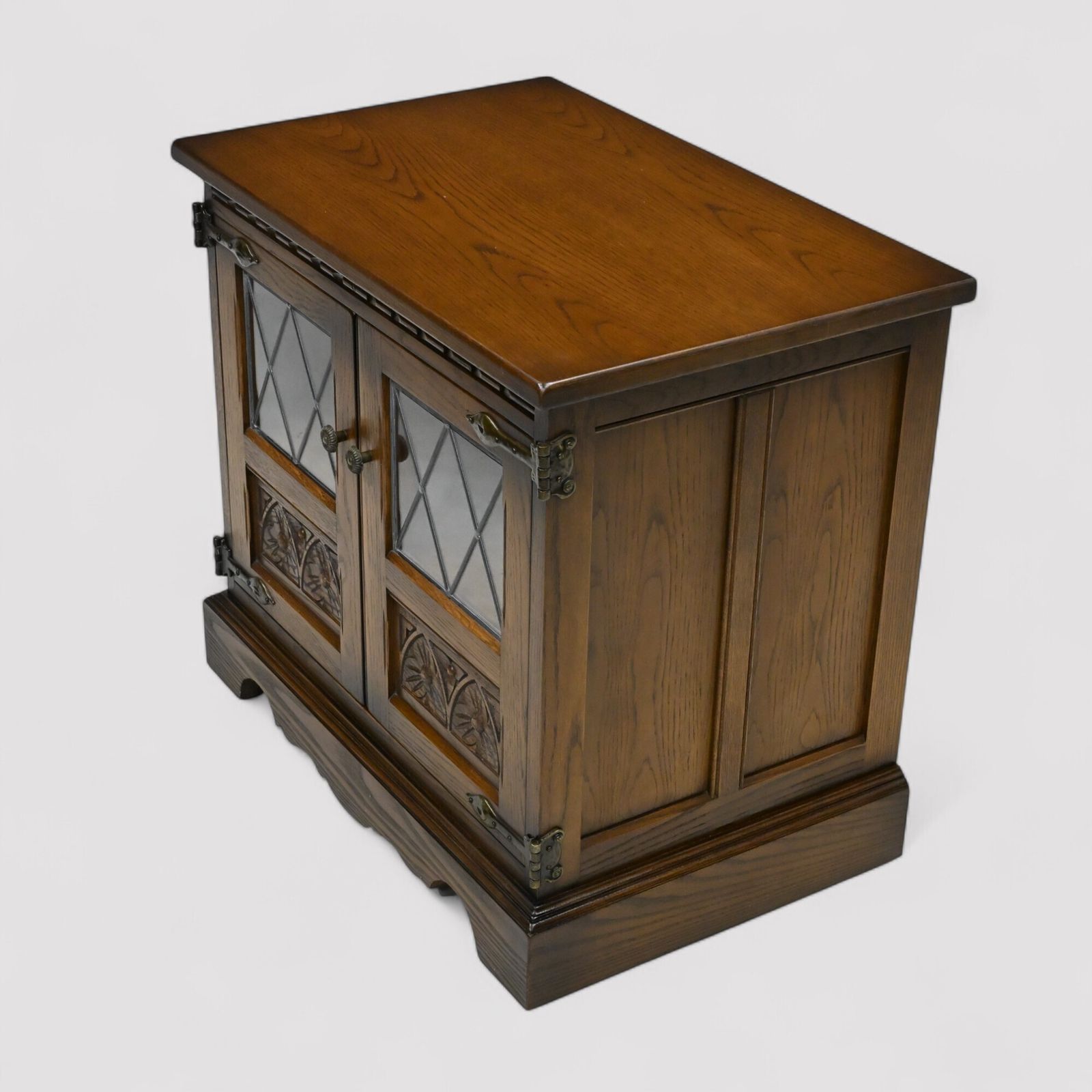 Old Charm Tv Video Stand Cabinet Light Oak Model 2440 Free Uk Delivery* photo 287.0