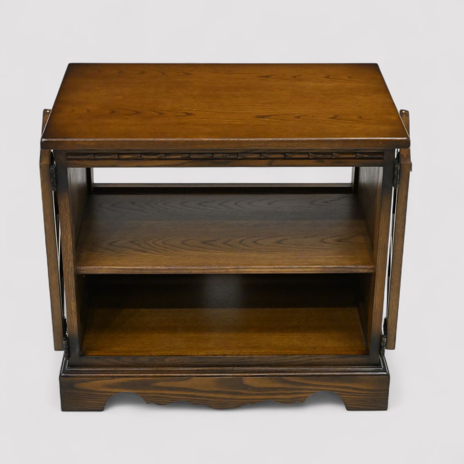 photo furniture Old Charm Tv Video Stand Cabinet Light Oak Model 2440 Free Uk Delivery*