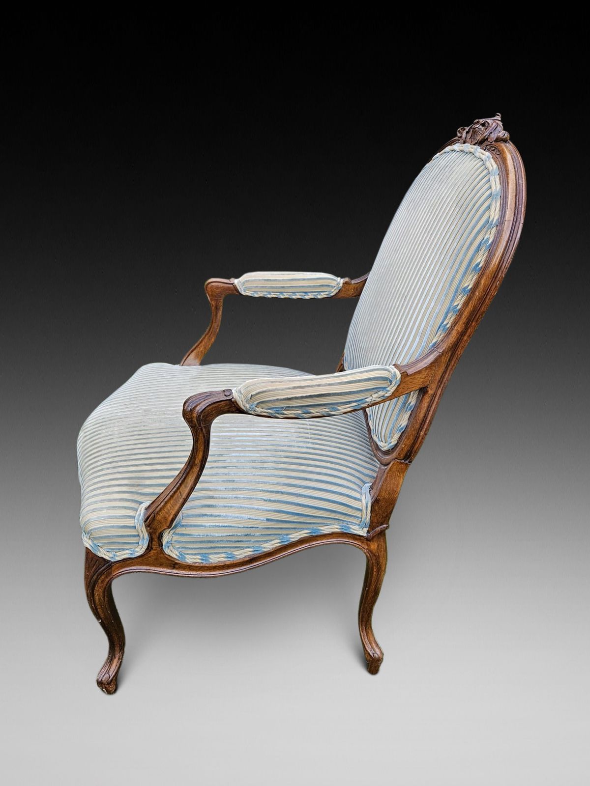 Pair Of 20th Century French Louis XV Style Bergere Armchairs photo Furniture