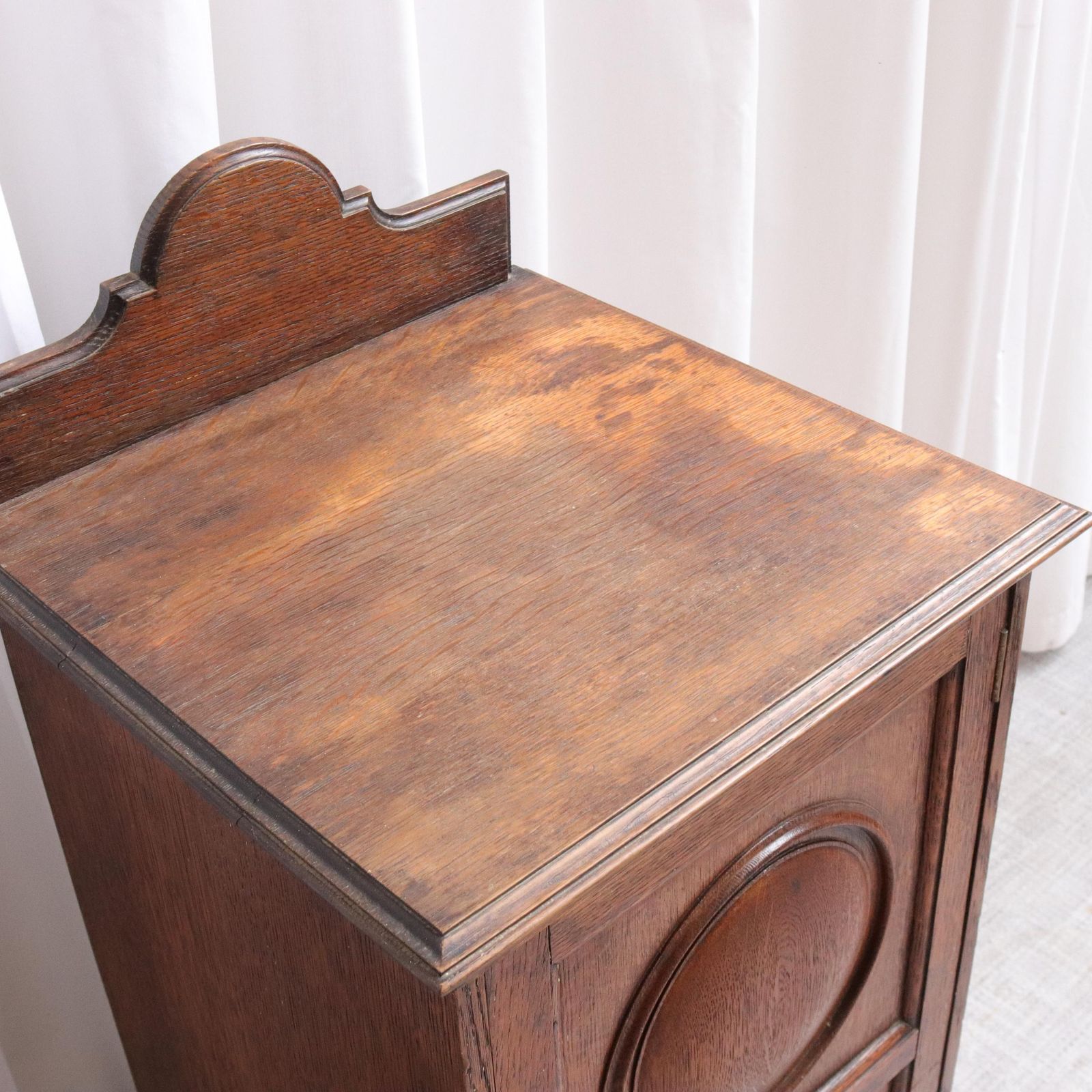 Antique Victorian Pot Cupboard Side Table  Solid Oak   Bed Side Table   Stunning Item   Plant Stand photo 195.0
