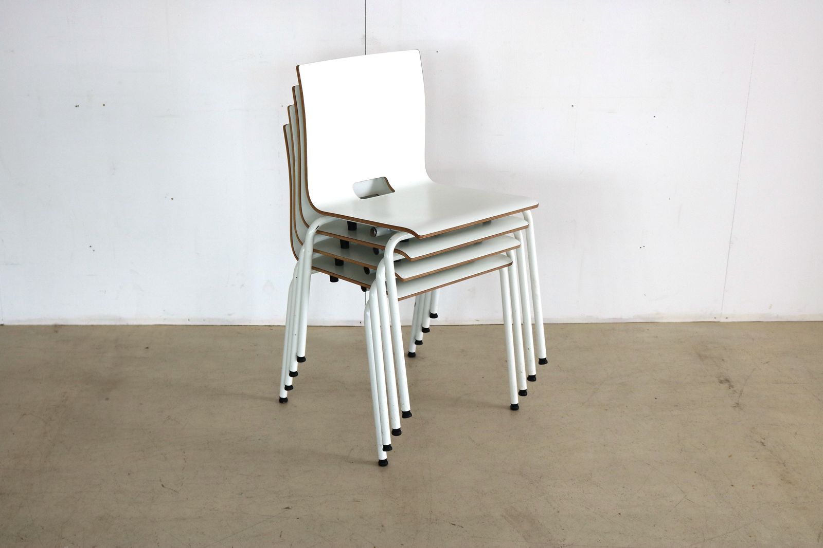 photo buy Set Van 4 Industriële Stapelstoelen
