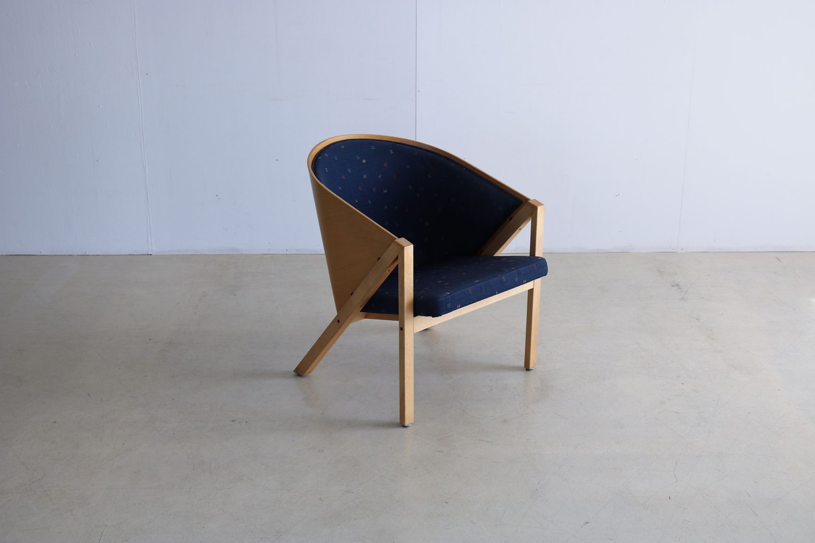 Vintage Armchair | Armchair | Jouko Jarvisalo | Mondi Soft photo for sale