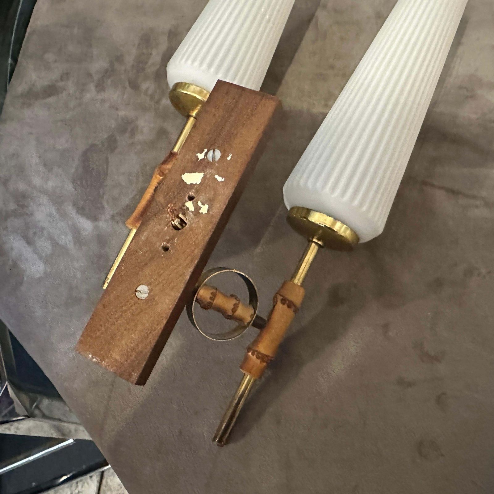 photo furniture Set Of Two 1950s Mid Century Modern Brass, Bamboo And Glass Italian Wall Sconces