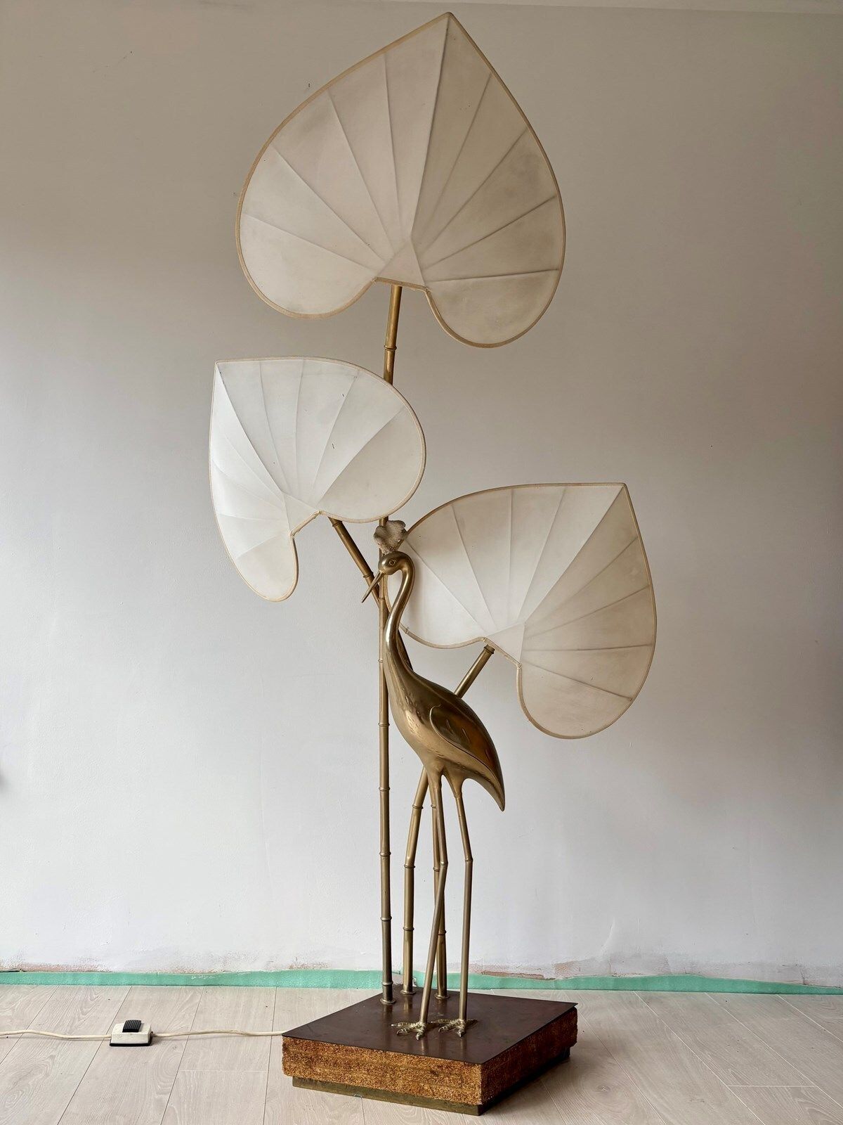 photo furniture Vintage Brass Flamingo Or Egret Floor Lamp By Antonio Pavia