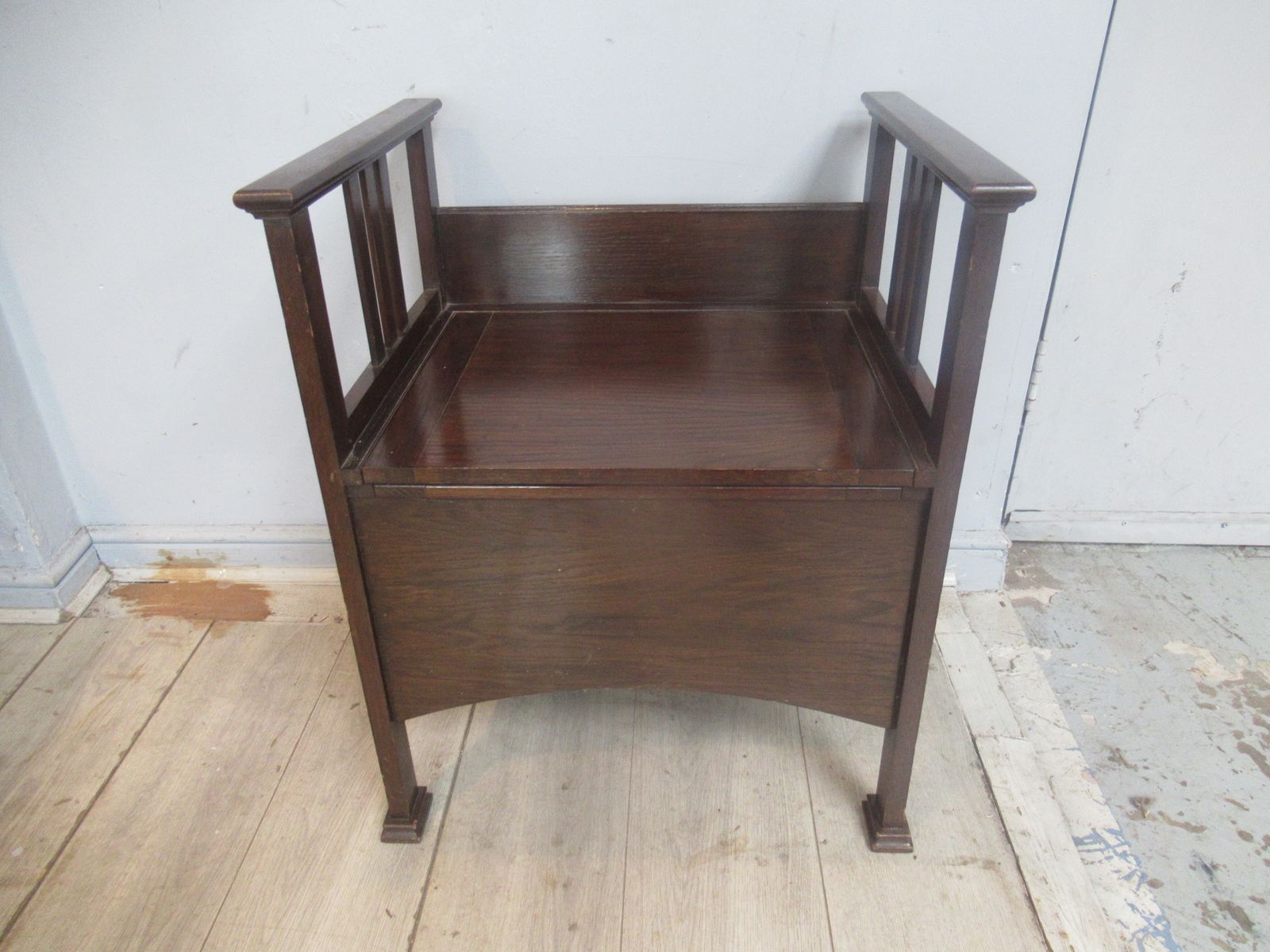 Edwardian  Oak Bench Seat / Commode.