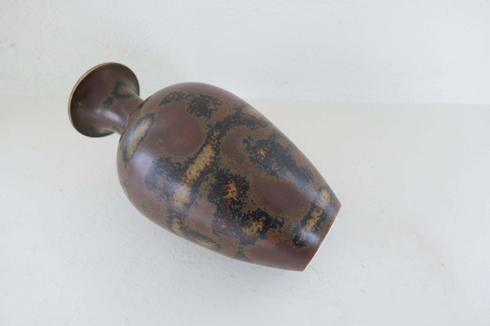 Home Decor Midcentury Modern Ceramic Floor Vase Rörstrand Gunnar Nylund, Sweden photo