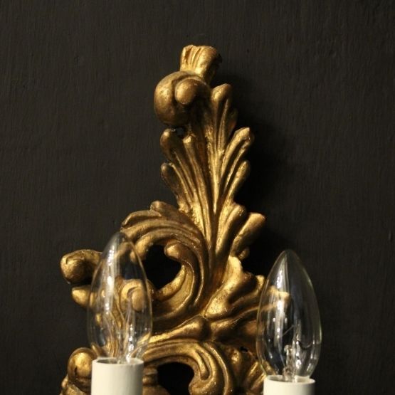 Florentine Pair Of Giltwood Antique Wall Lights photo vintage