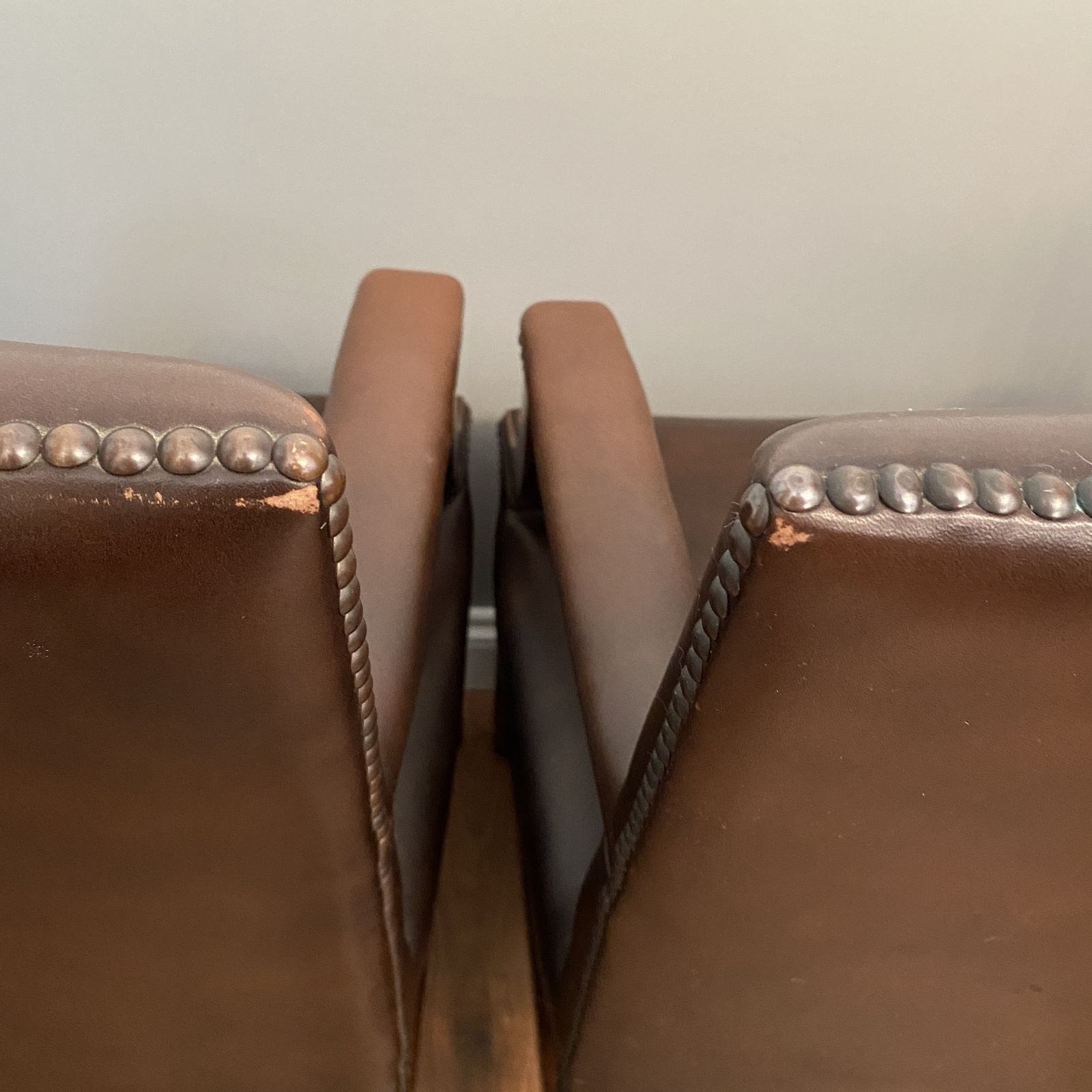 19th Century Antique Brown Leather Studded Gainsborough Caver Library Armchairs photo for sale