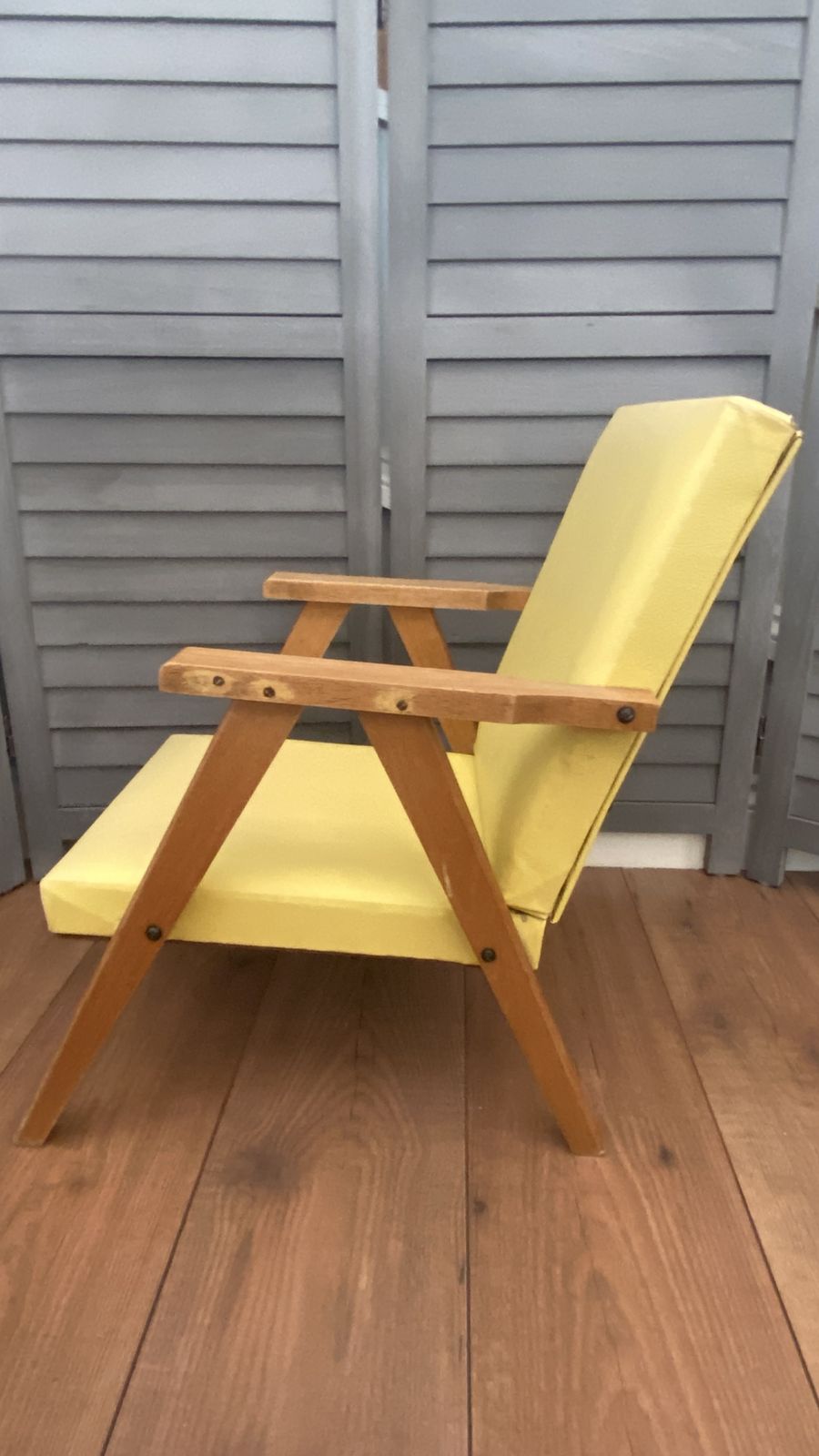 Vintage Mcm Danish Style Childs Chair Small Wooden Frame Yellow Vinyl photo 180.0