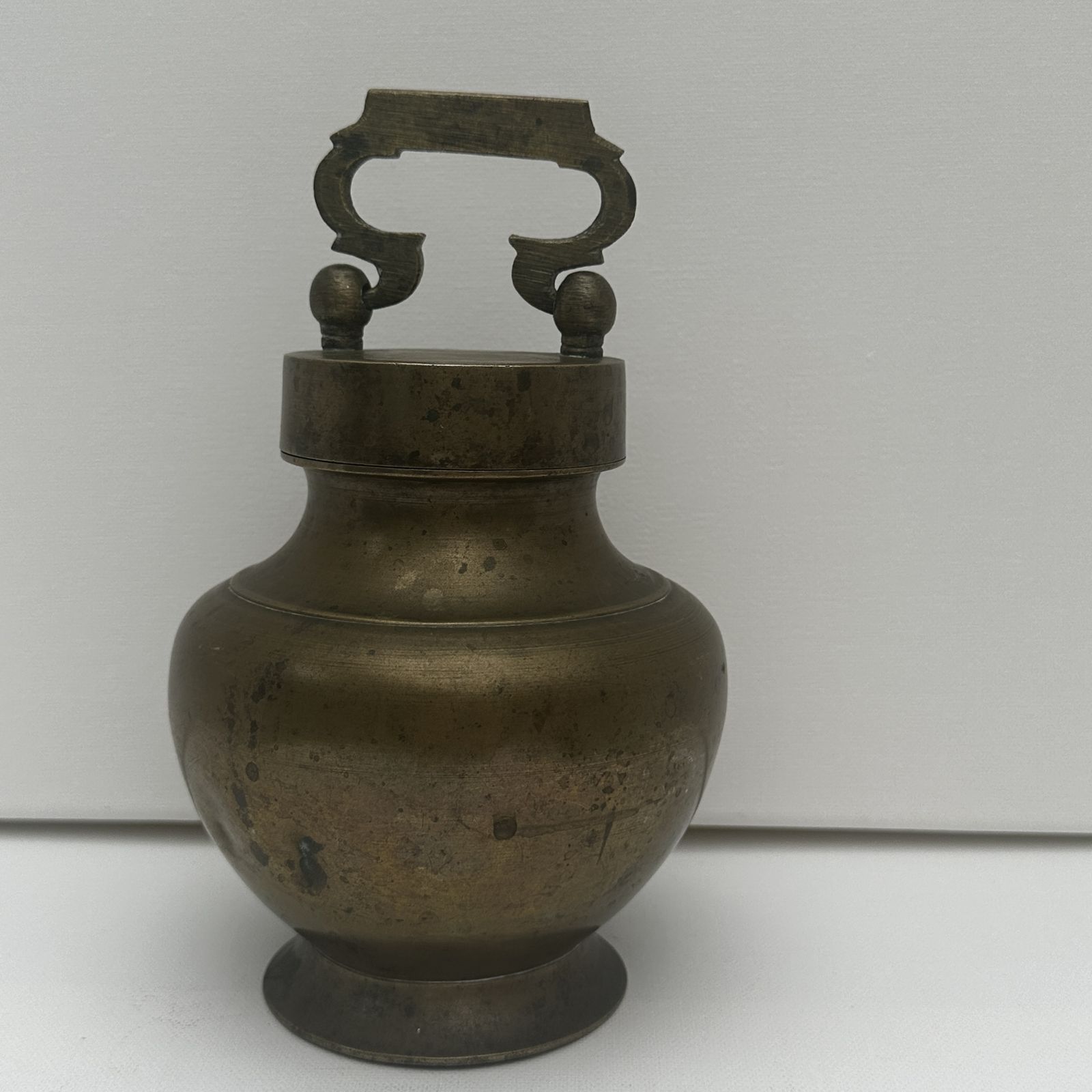 Antique Religious Brass Copper Holy Water Hinduism Shadu Kamandal Ganga Jal Pot photo vinterior