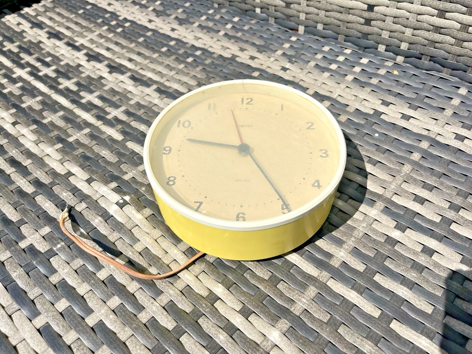 Mid Century 50s Yellow Smiths Sectric Wall Clock Kitchen Office Prop Not Working photo furniture